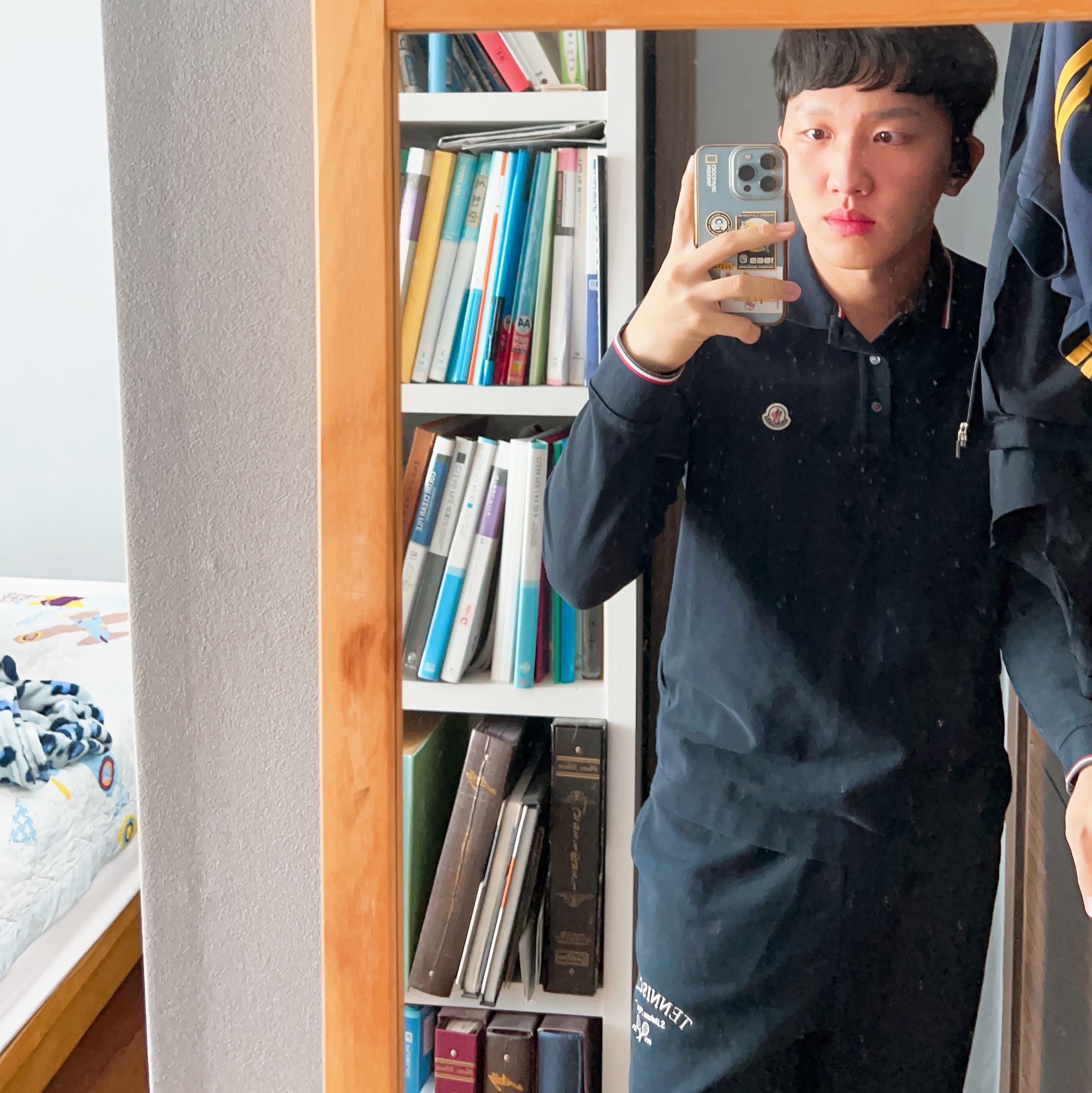 Moncler Long Sleeve Polo Shirt Navy Blue - 21FW 착용 스타일 - 2