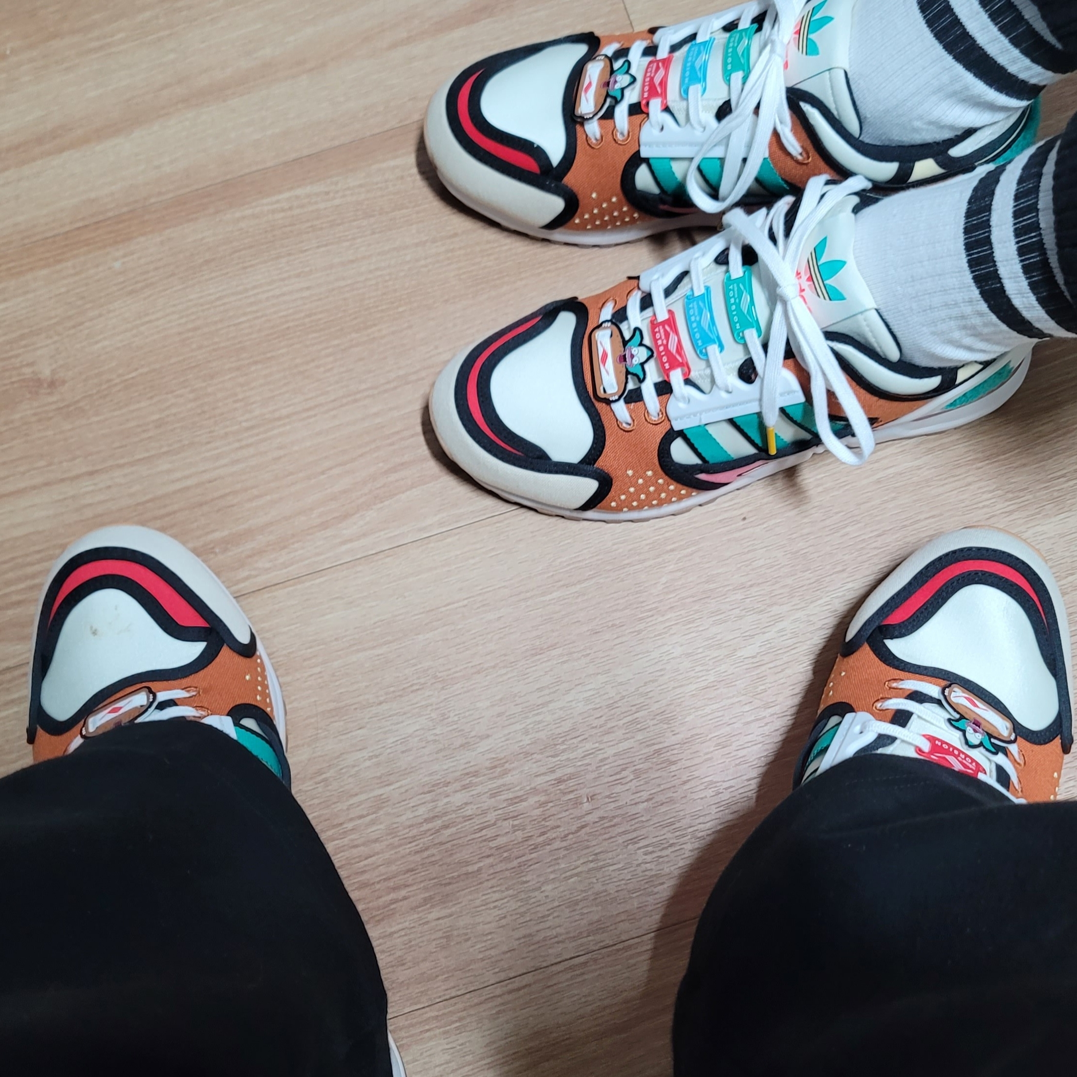 Nike Air Force 1 '07 PRM Bronx Origins, Nike Air Force 1 '07 Fresh White 착용 스타일 - 5