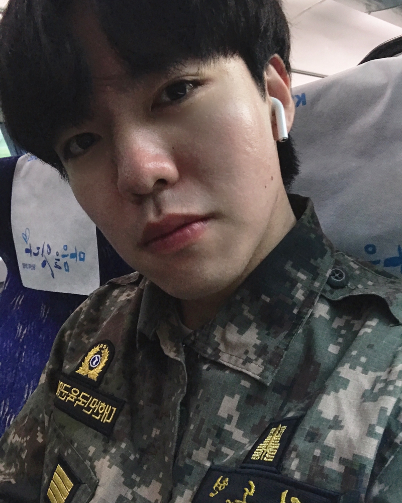 KREAM 프로필 이미지