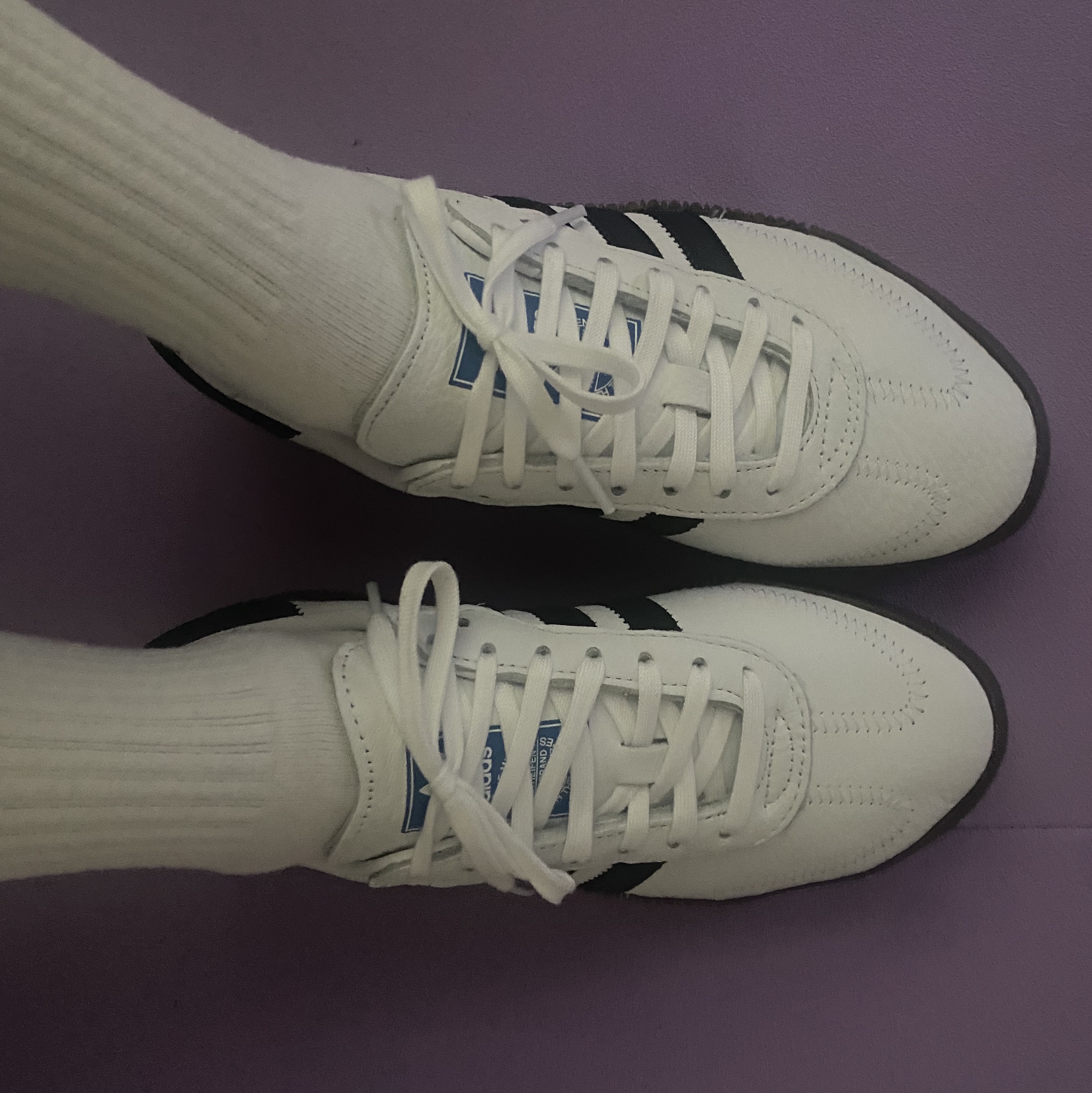 (W) Adidas Sambarose White Black Gum 착용 스타일 - 2