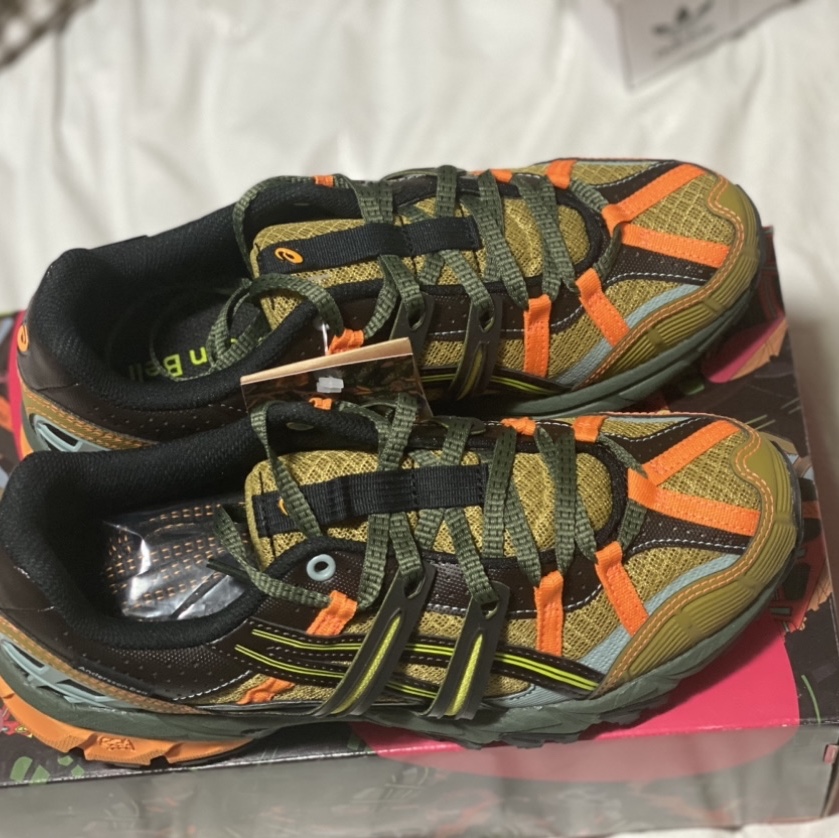 Asics x Andersson Bell Gel-Sonoma 15-50 Olive Oil Dark Brown 착용 스타일 - 3