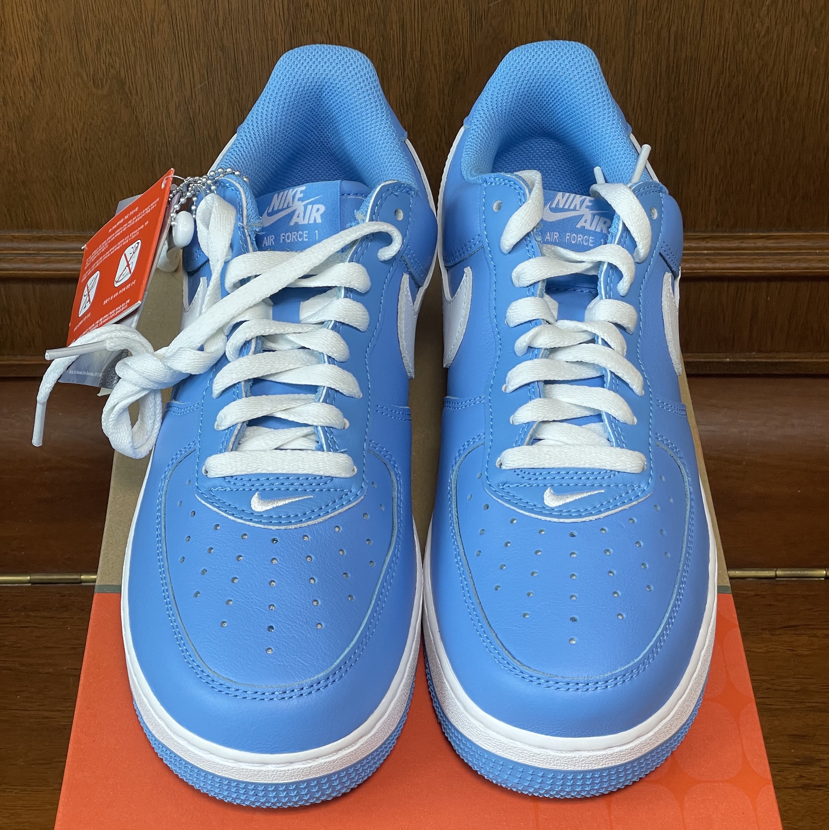 Nike Air Force 1 Low Retro Color of the Month University Blue, Nike Air Force 1 '07 Low University Blue 착용 스타일 - 3