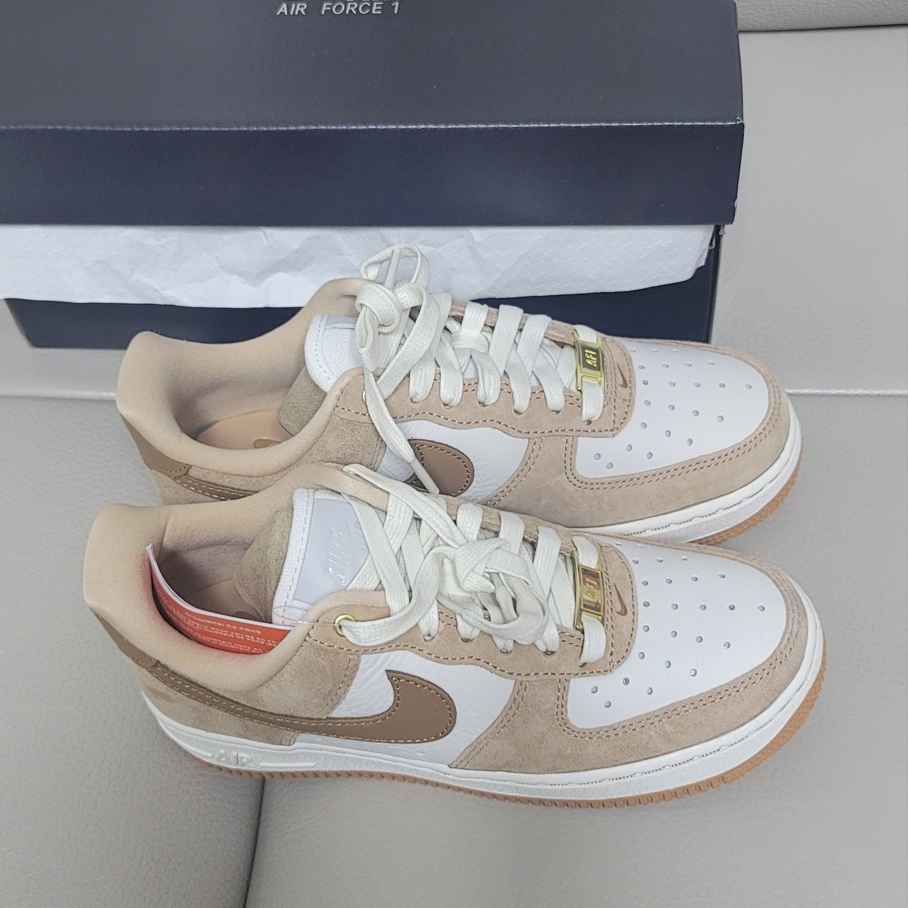 (W) Nike Air Force 1 LXX Flax 착용 스타일 - 1