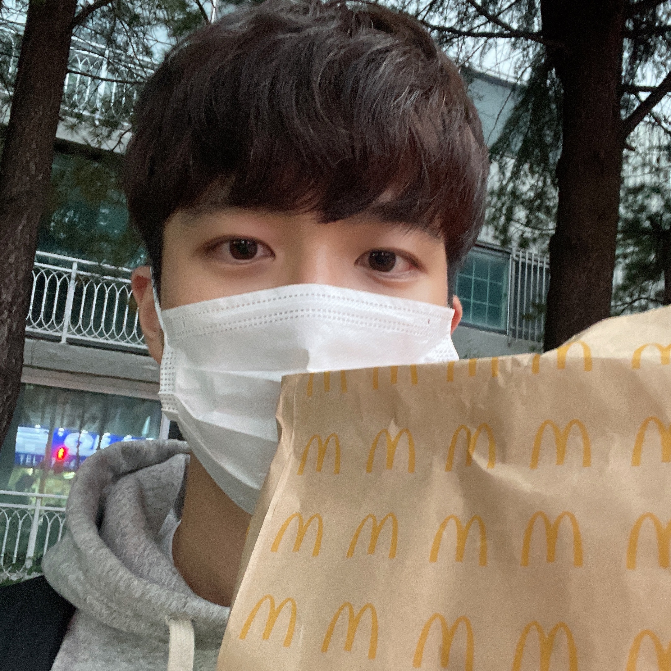 insta b0sung님의 스타일
