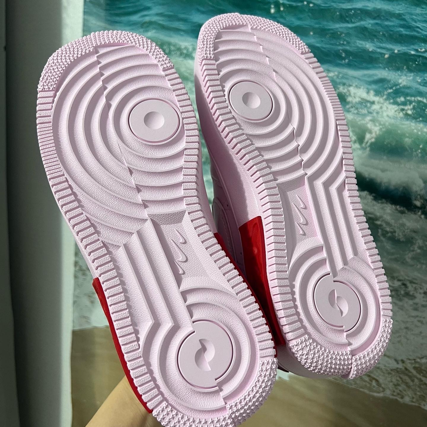 (W) Nike Air Force 1 Fontanka Pink Foam 착용 스타일 - 5