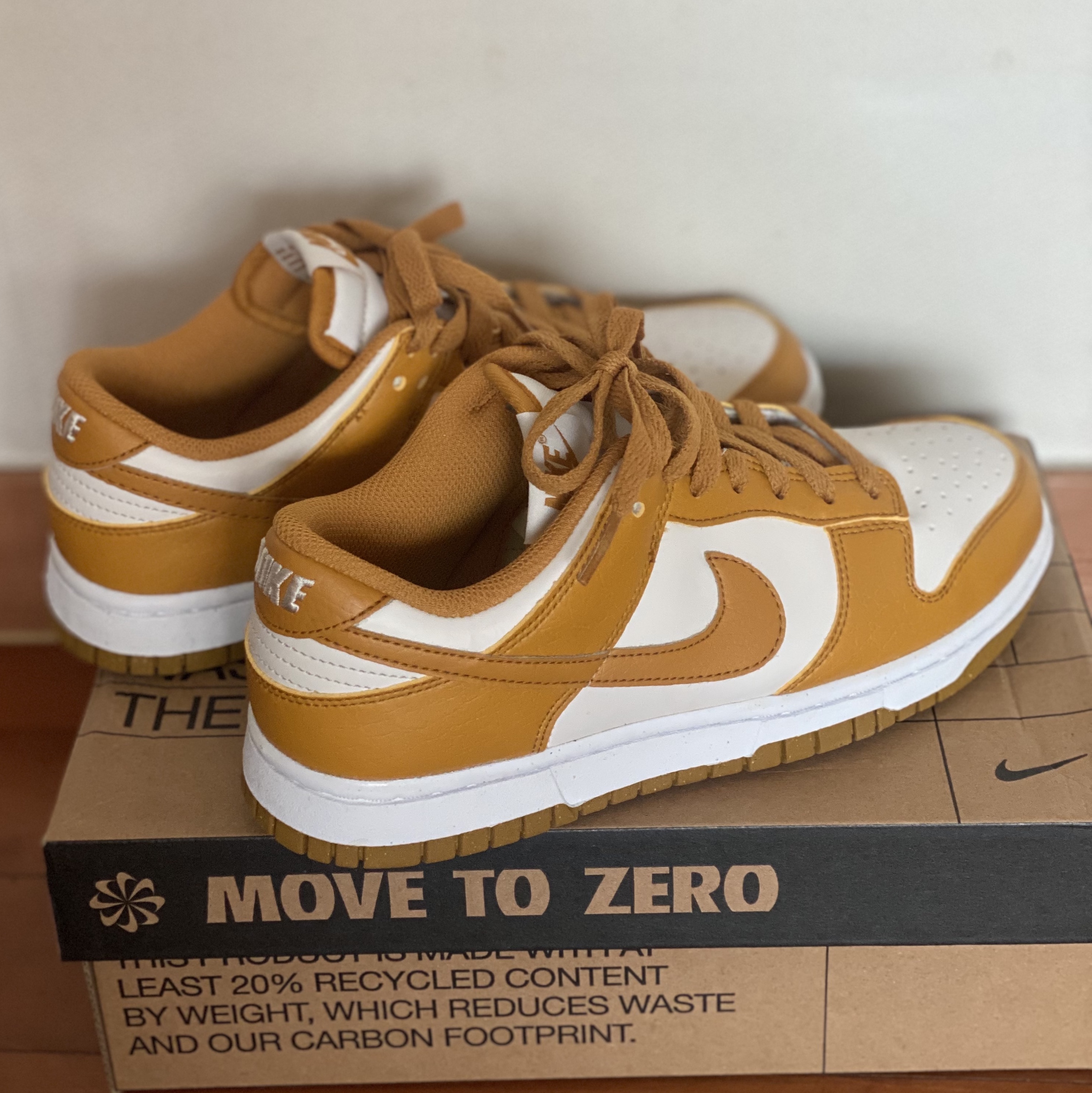 (W) Nike Dunk Low Next Nature Phantom 착용 스타일