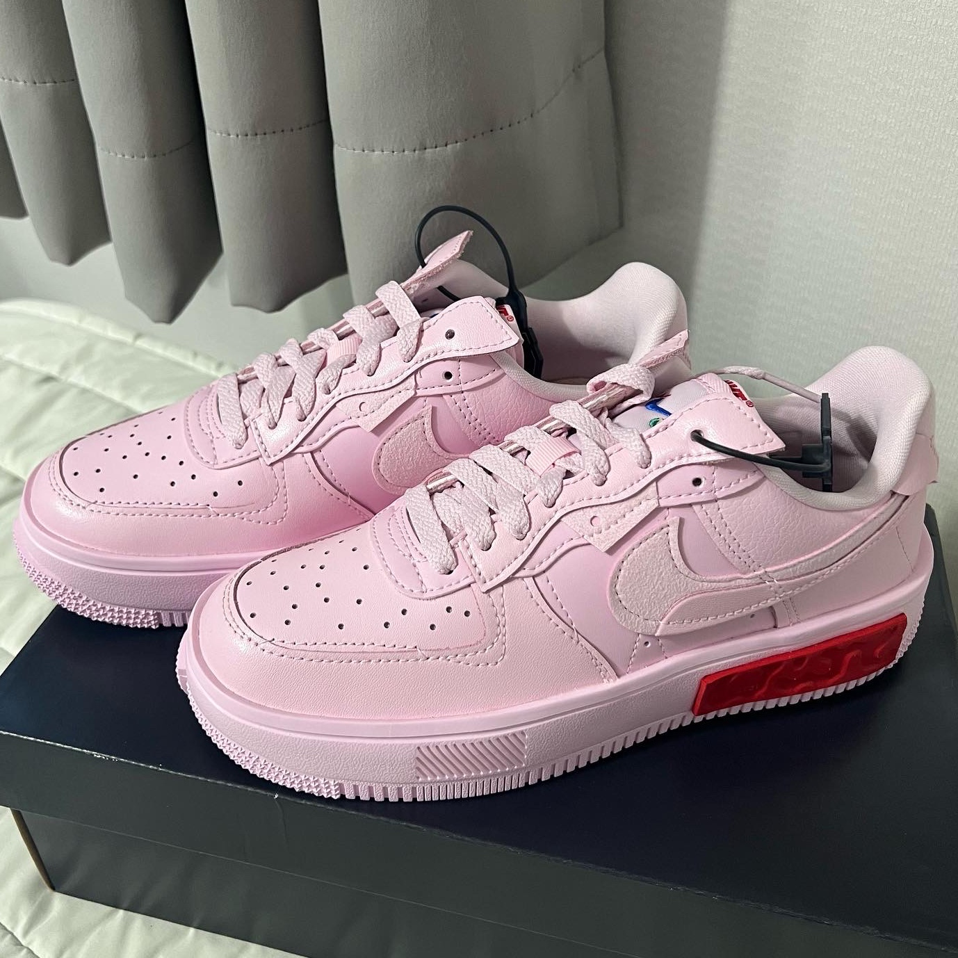 (W) Nike Air Force 1 Fontanka Pink Foam 착용 스타일 - 1