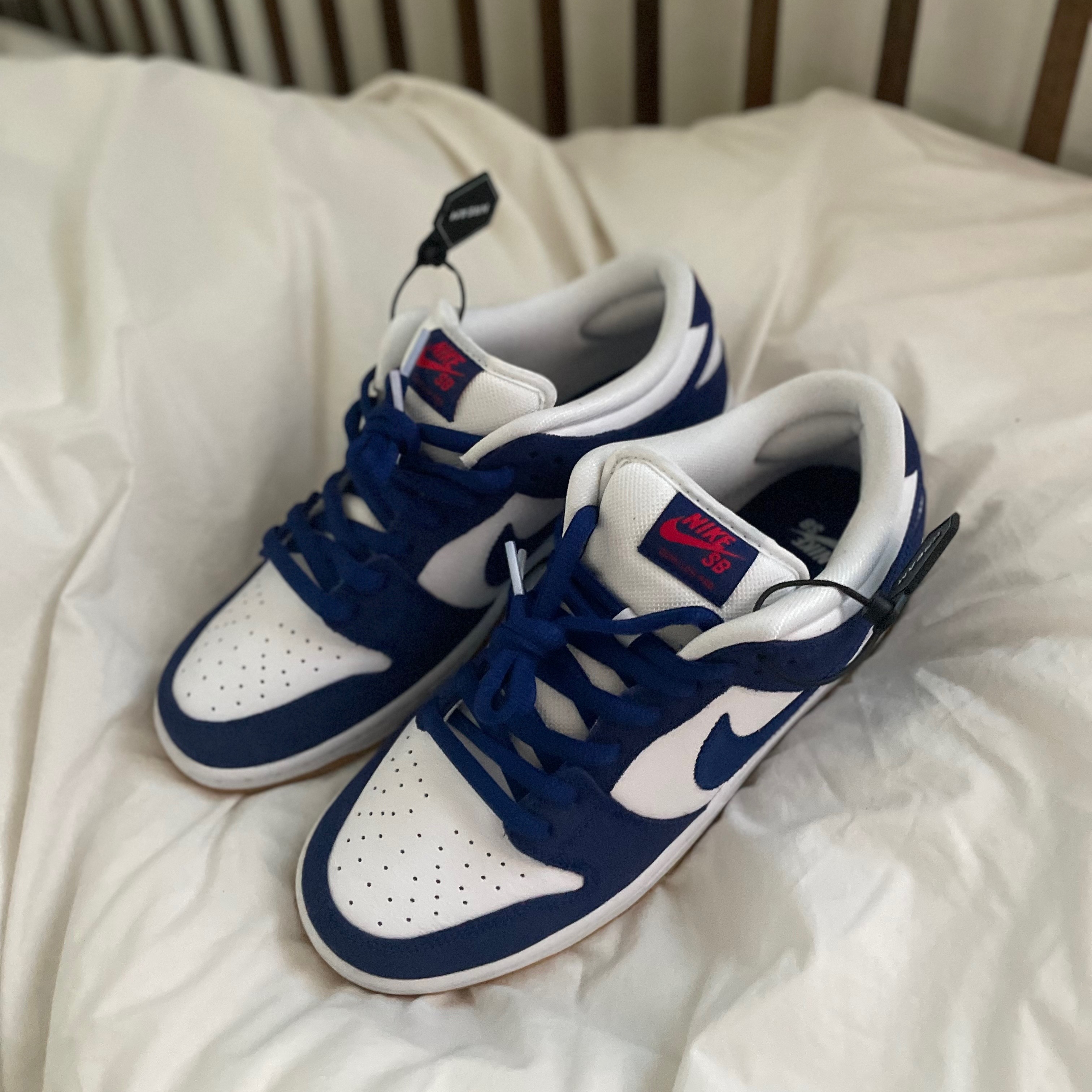 Nike SB Dunk Low Pro Premium Deep Royal Blue 착용 스타일 - 2