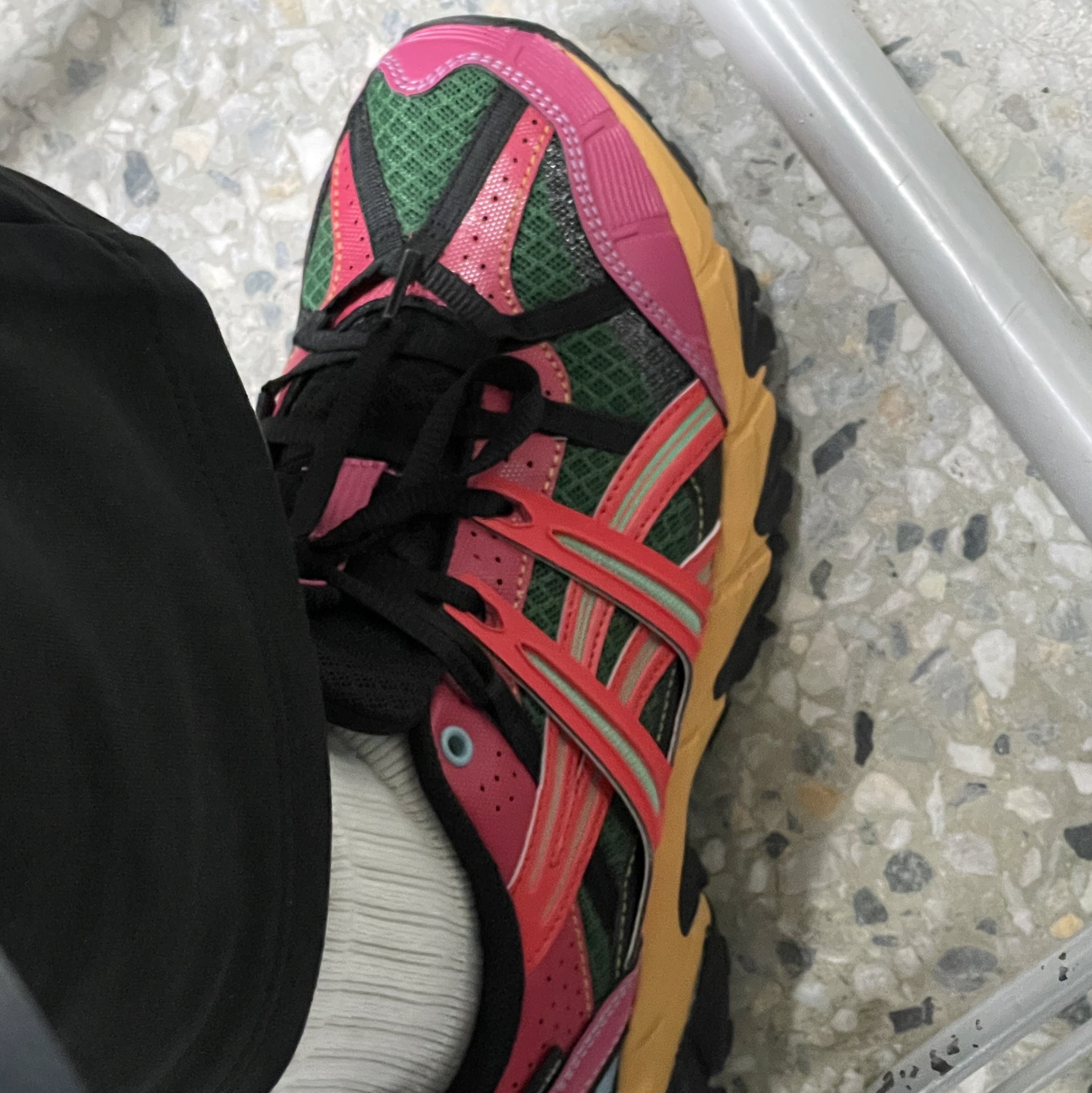 Asics x Andersson Bell Gel-Sonoma 15-50 Bright Rose Evergreen 착용 스타일