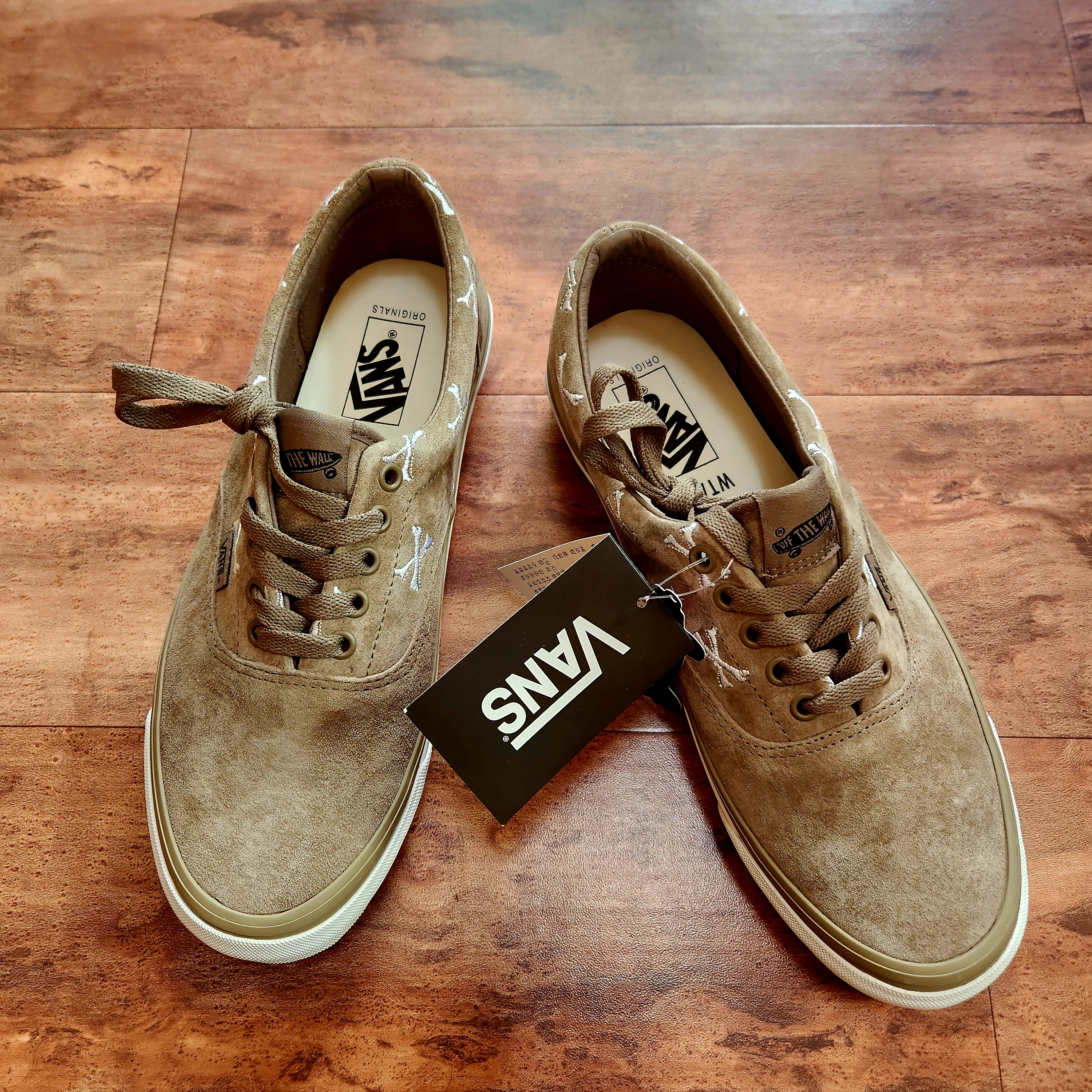 Vans Vault x WTAPS OG Era LX Bones Coyote 착용 스타일 - 1