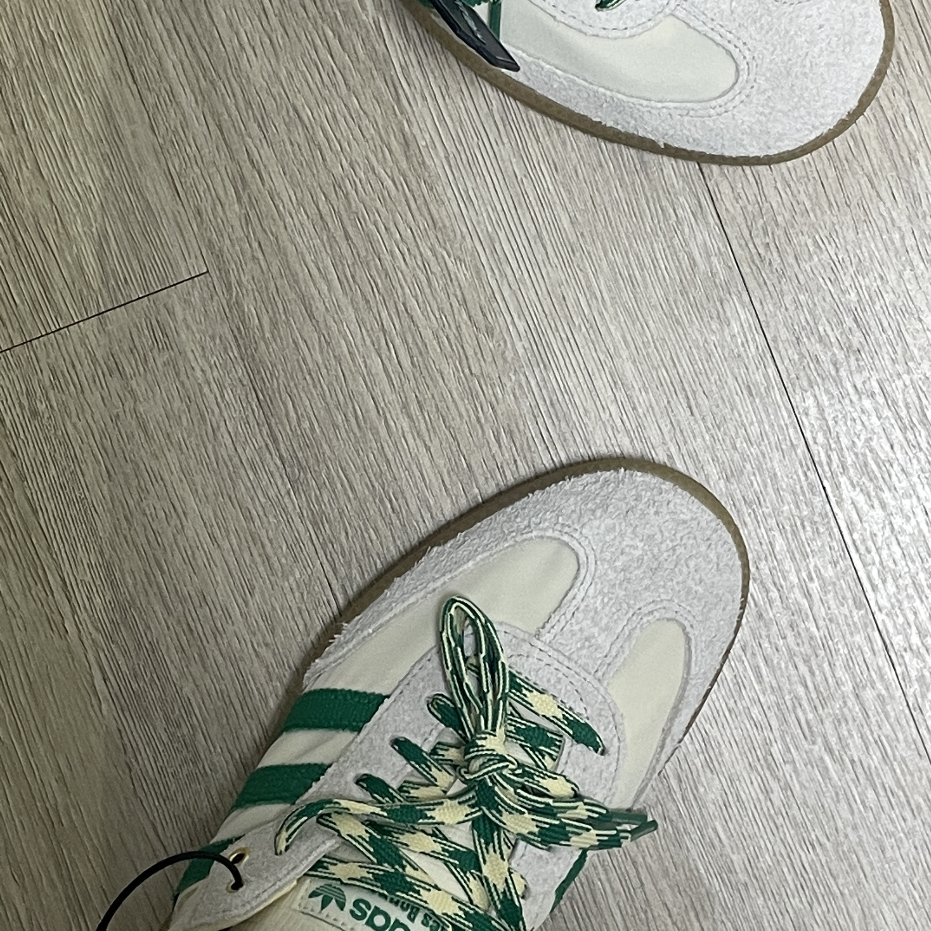 Adidas x Wales Bonner Samba Cream Green 착용 스타일 - 2