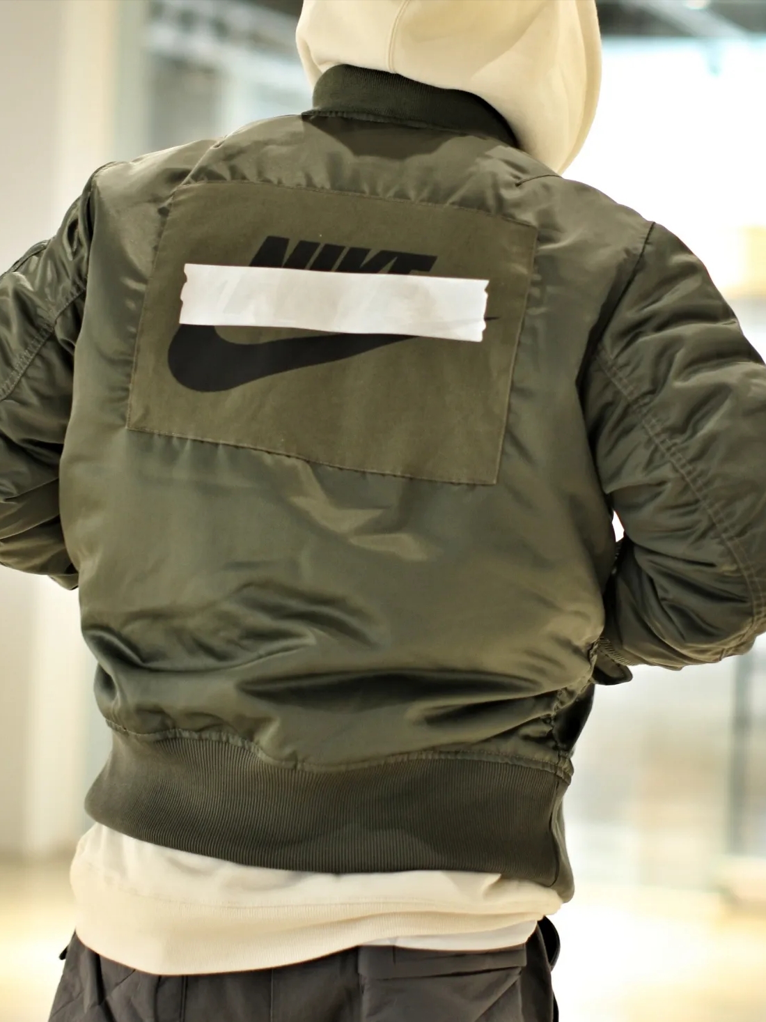 Darkr8m Studio Upside Down Silver Logo Cap, Nike NSW Punk Bomber Jacket - Asia 착용 스타일 - 4