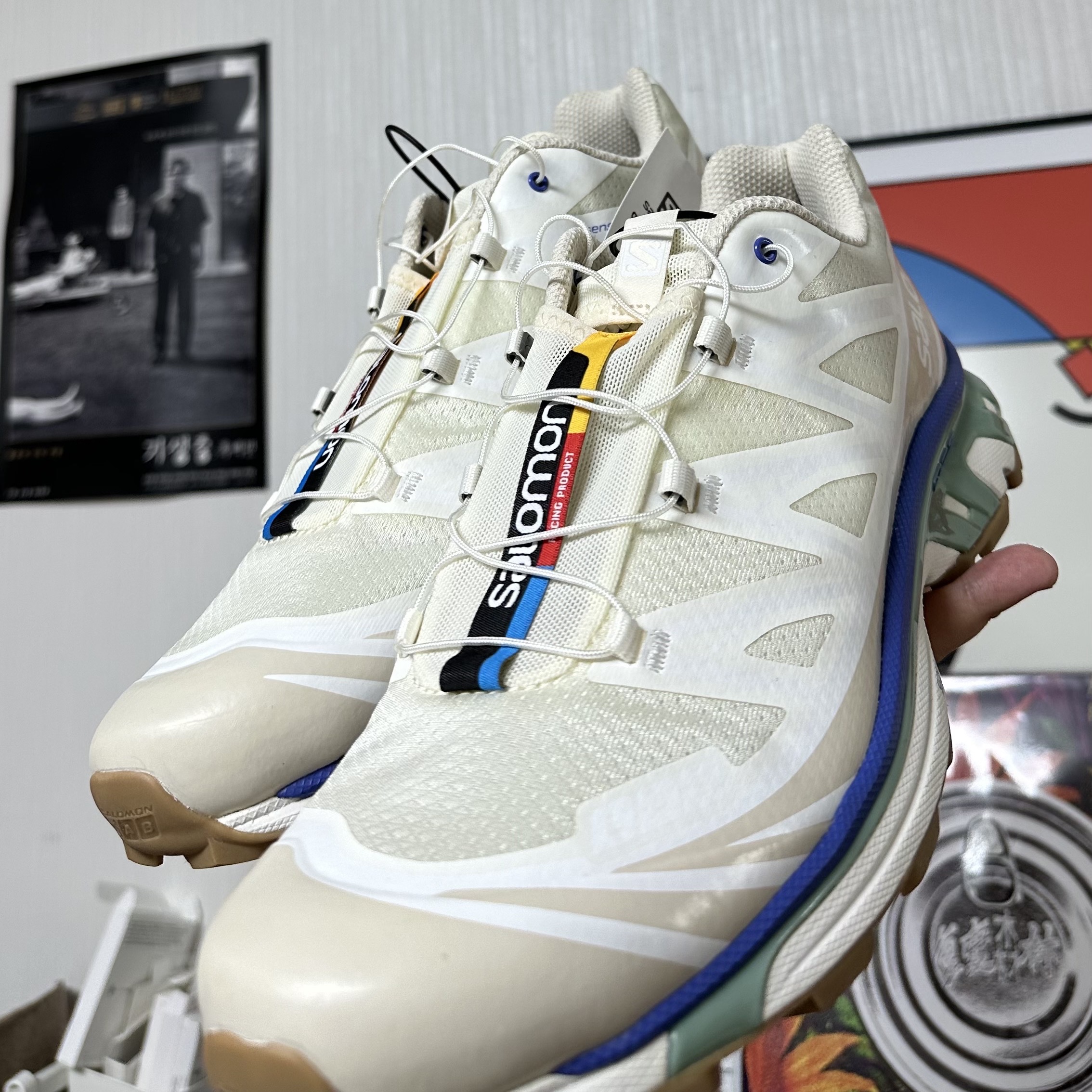 Salomon XT-6 Vanilla Ice Granite Green Gum 착용 스타일 - 3