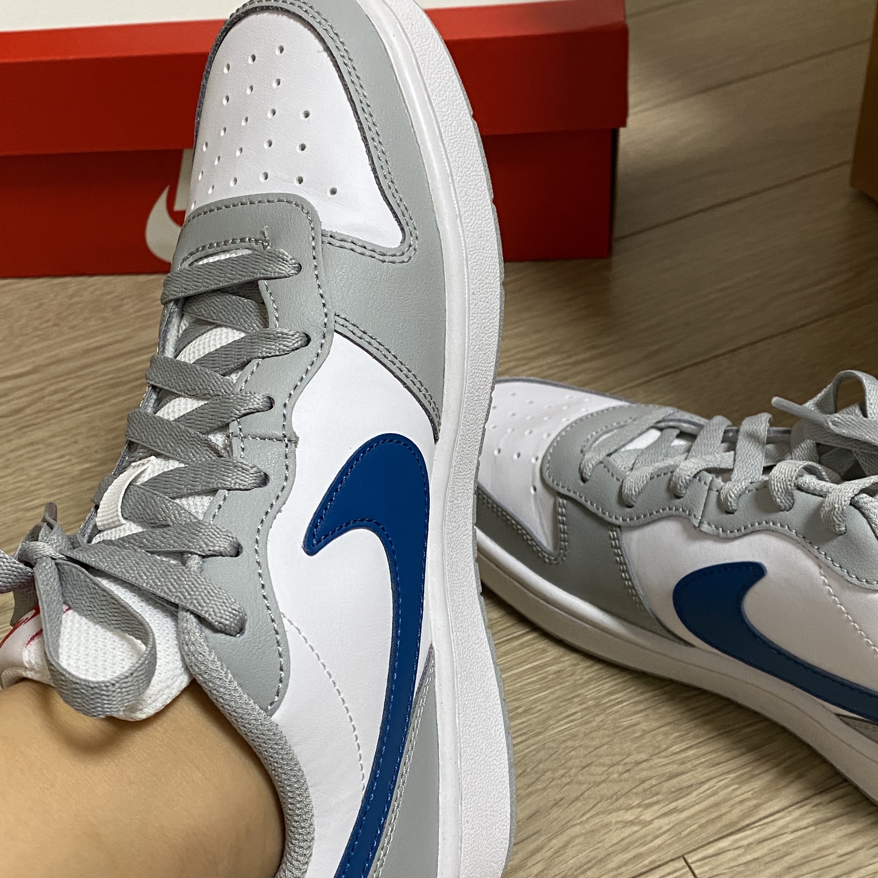 (GS) Nike Court Borough Low 2 Light Smoke Grey 착용 스타일