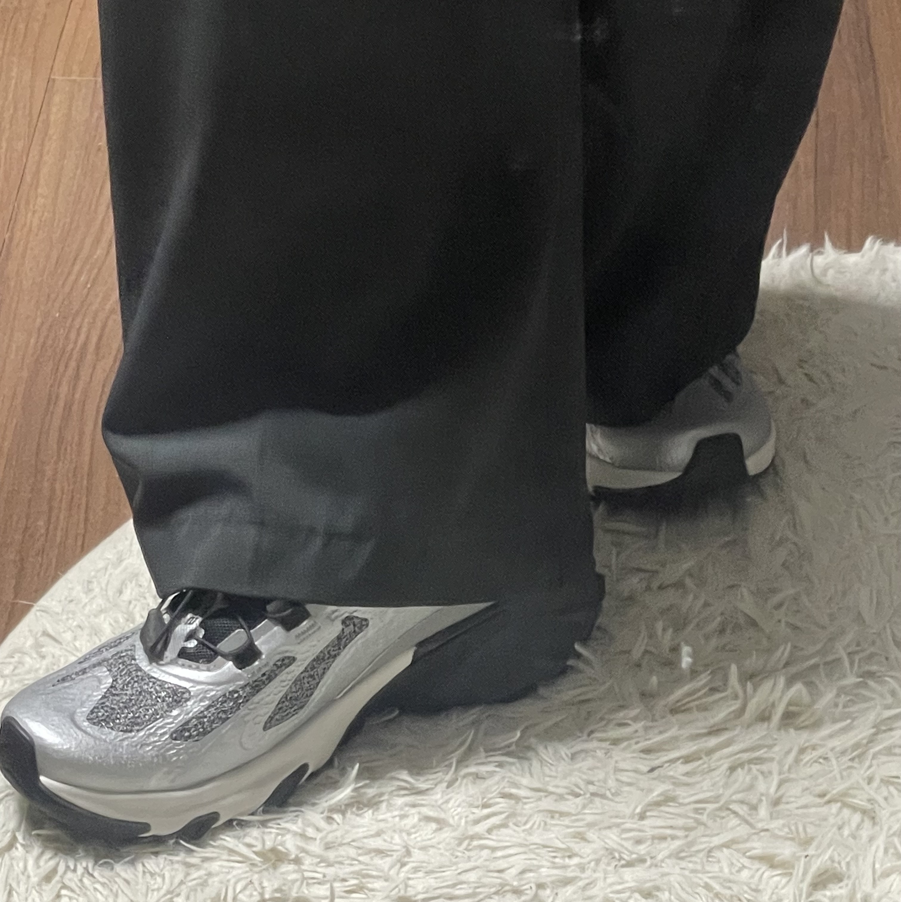 Salomon Speedverse PRG Silver Frost Grey Lunar Rock 착용 스타일 - 1