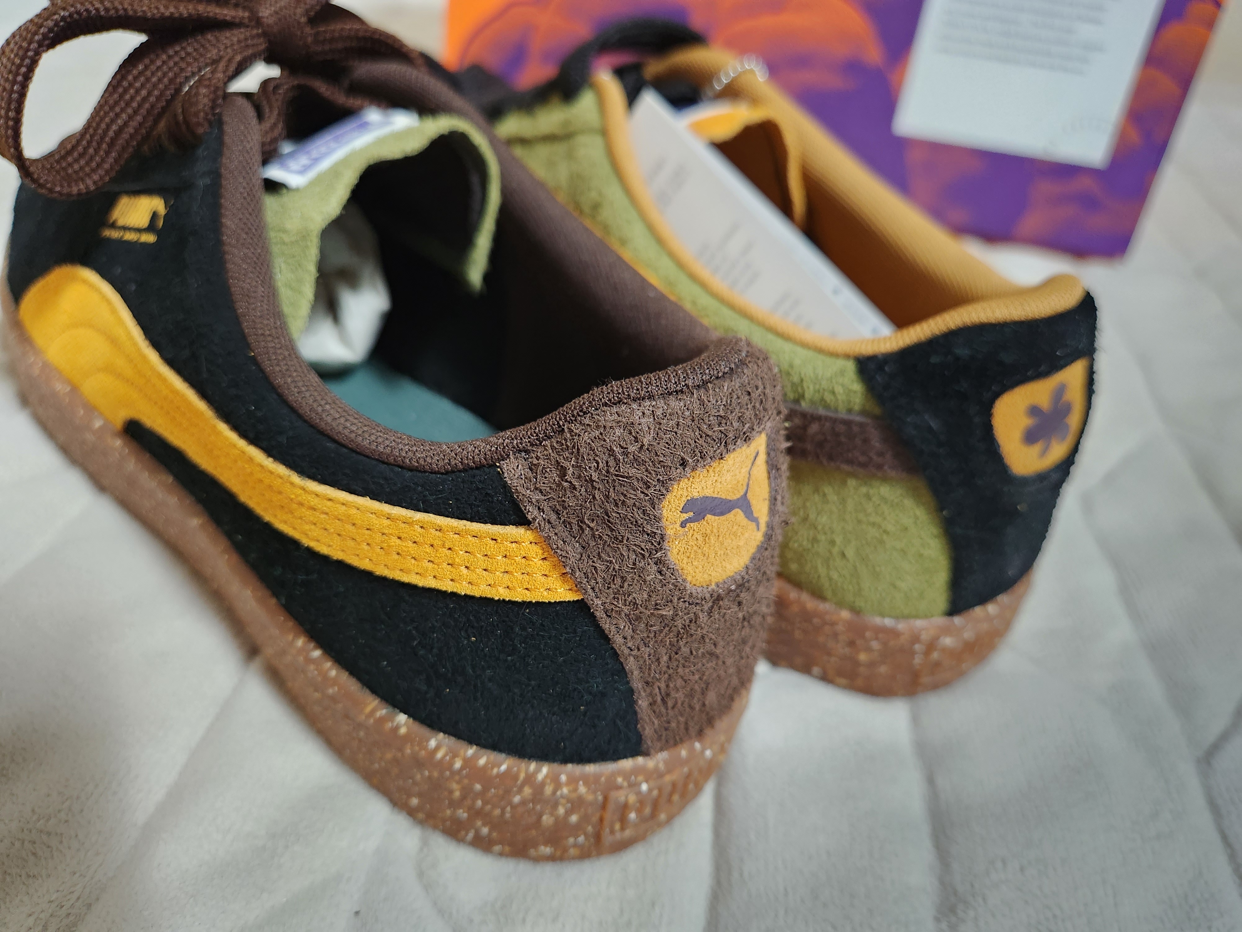 Puma x P.A.M Suede VTG Dark Chocolate 착용 스타일 - 5