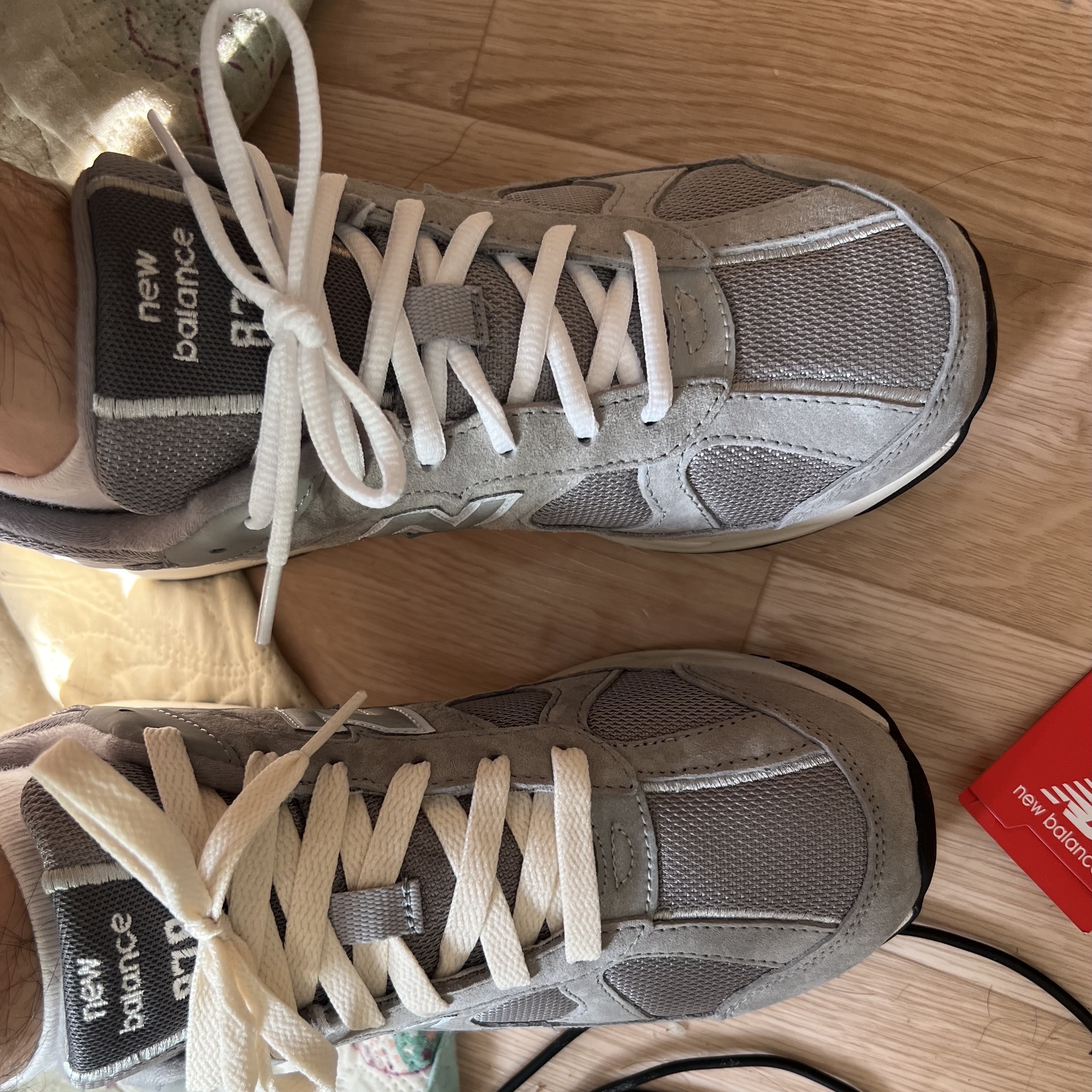 New Balance 878 Gray 착용 스타일 - 1