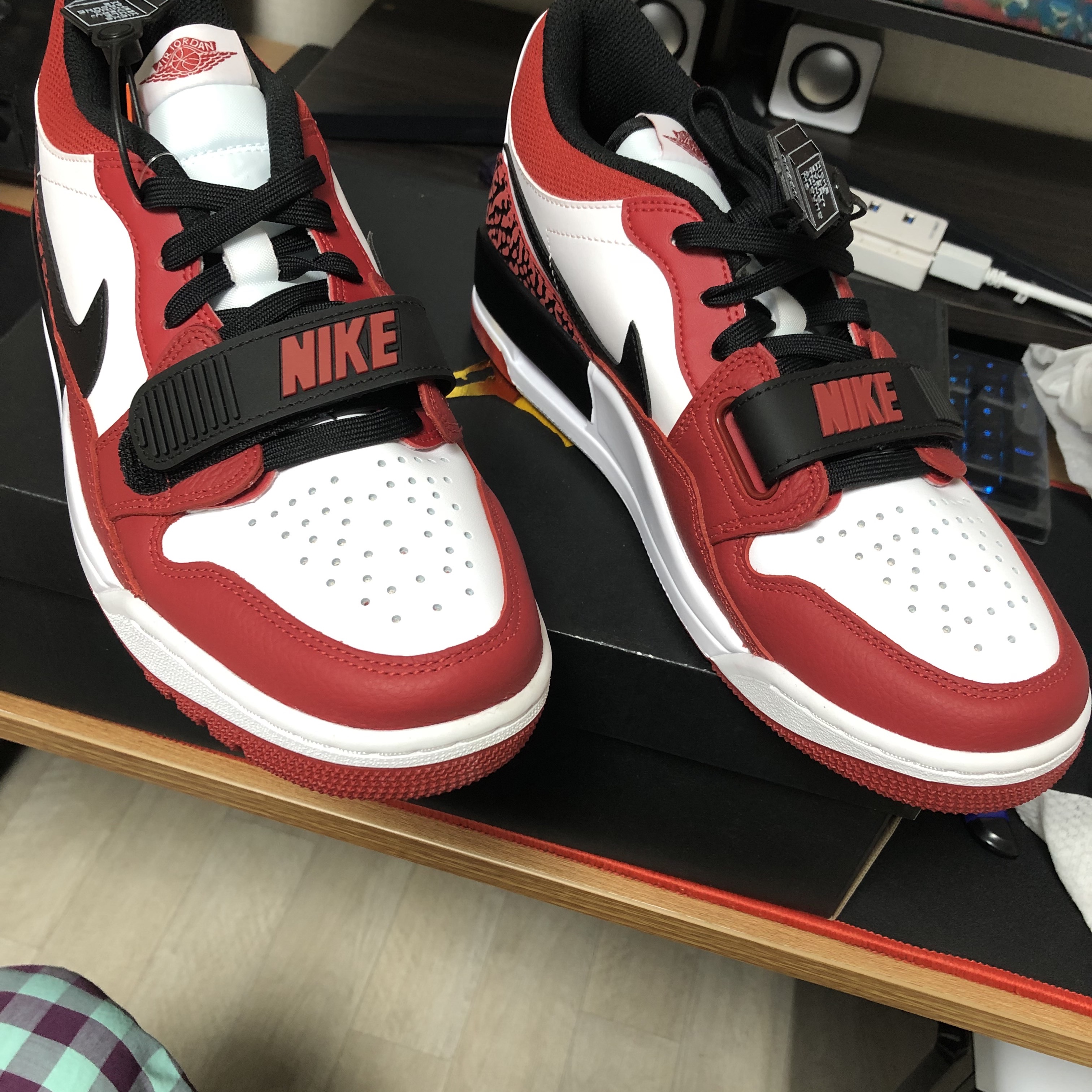 Jordan Legacy 312 Low Chicago 2022 착용 스타일 - 1