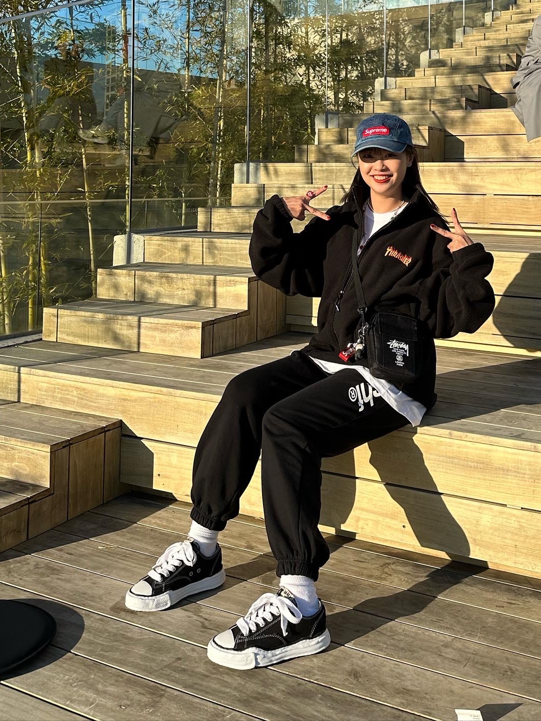 Maison Mihara Yasuhiro Peterson OG Sole Canvas Low Sneakers Black, Supreme Washed Chino Twill Camp Cap Denim - 22FW 착용 스타일 - 5