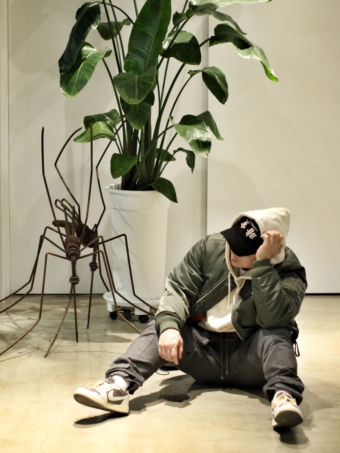 Darkr8m Studio Upside Down Silver Logo Cap, Nike NSW Punk Bomber Jacket - Asia 착용 스타일 - 1