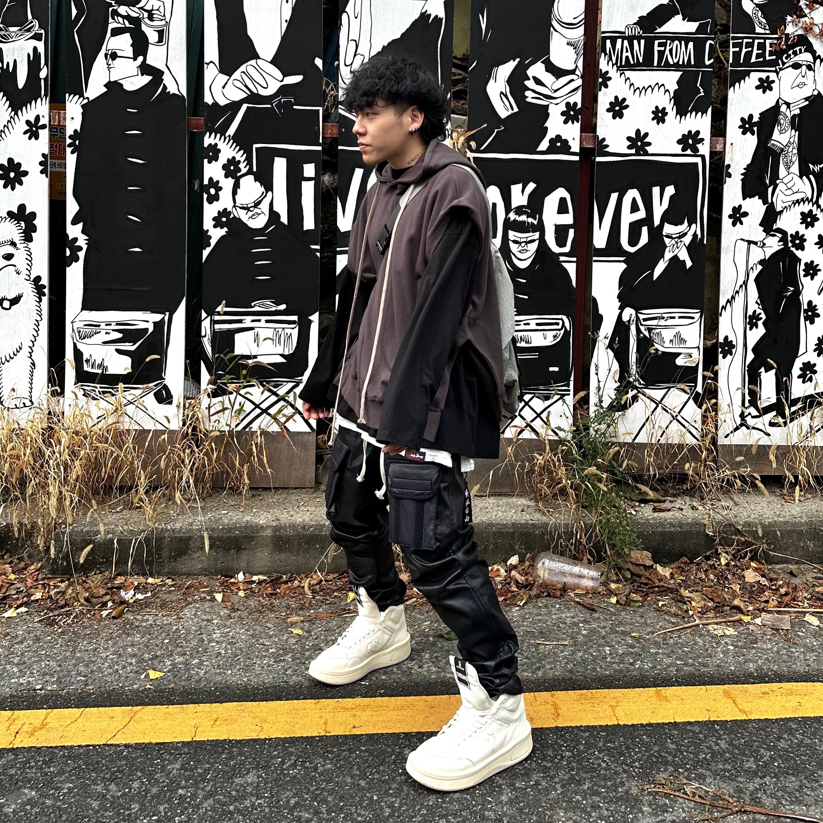 Converse x Drkshdw Turbowpn Egret 착용 스타일 - 2