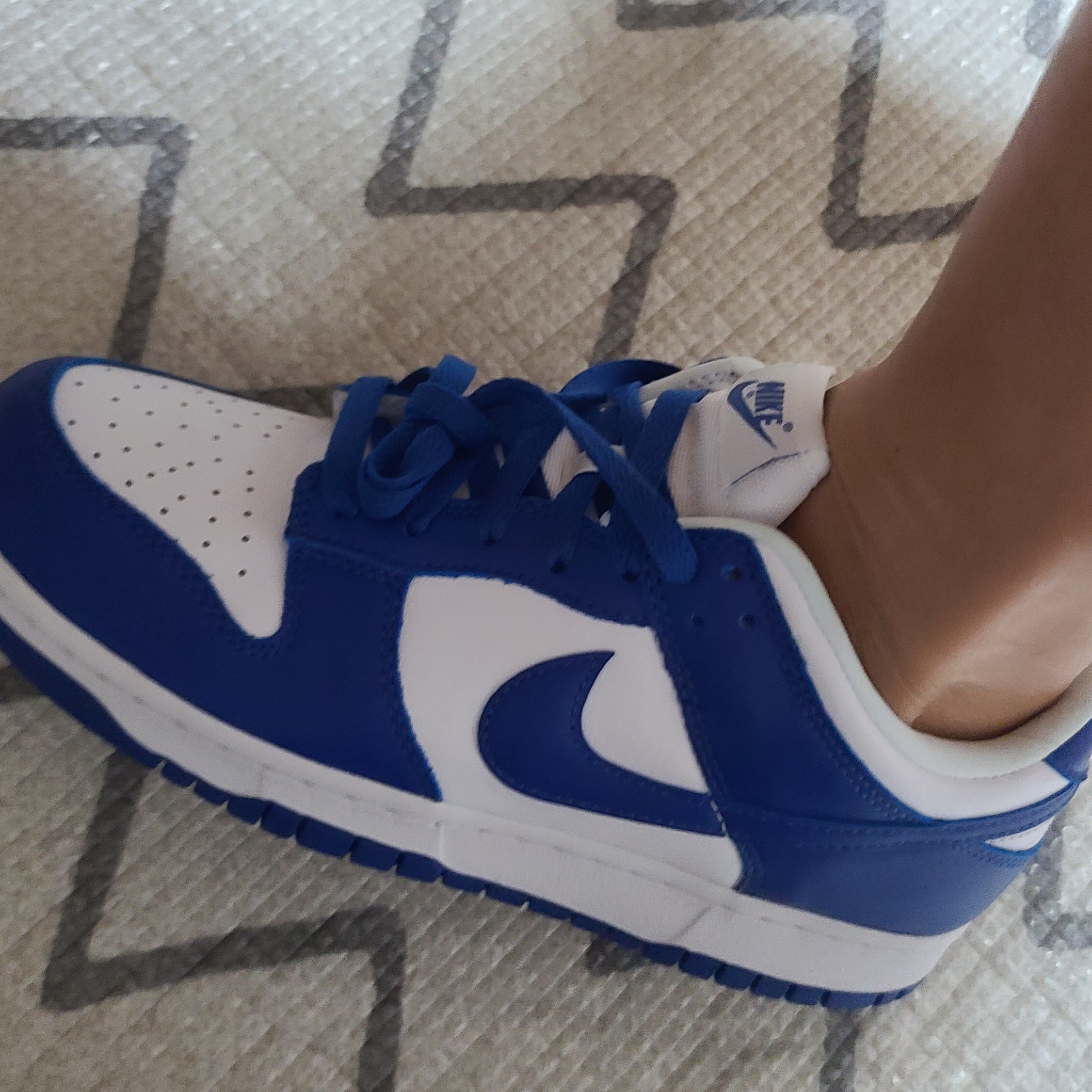 Nike Dunk Low SP Kentucky 2022 착용 스타일 - 2