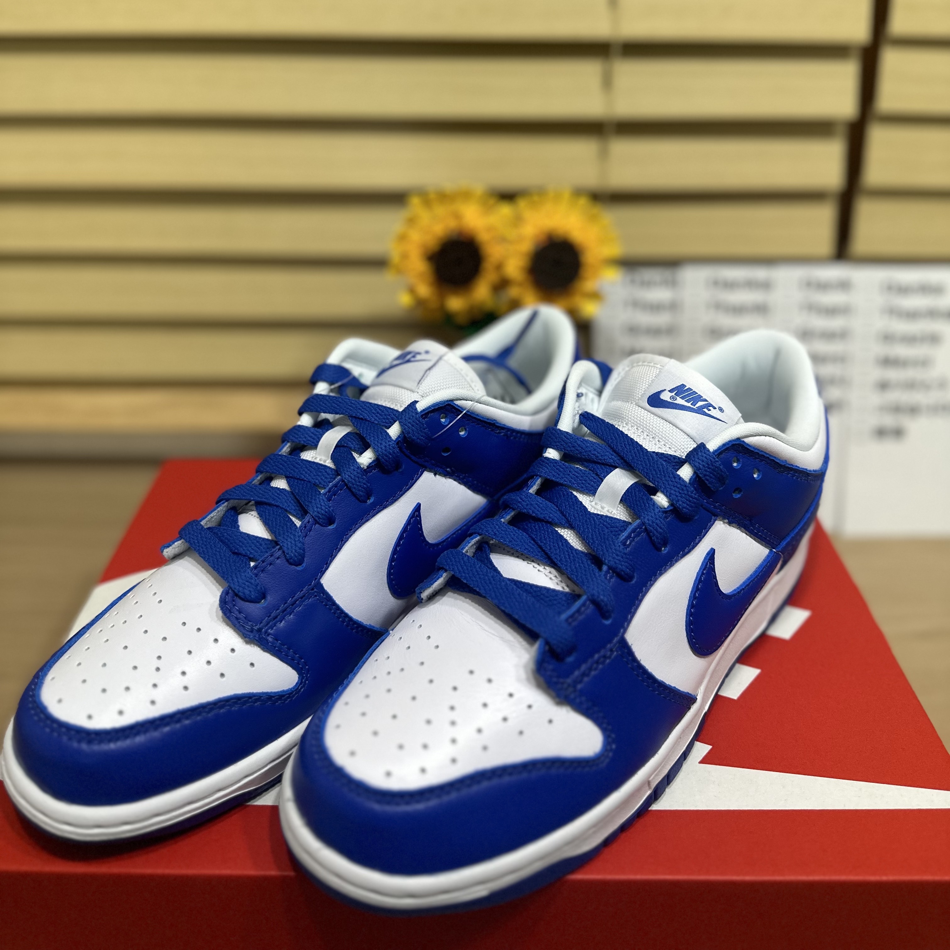 Nike Dunk Low SP Kentucky 2022 착용 스타일