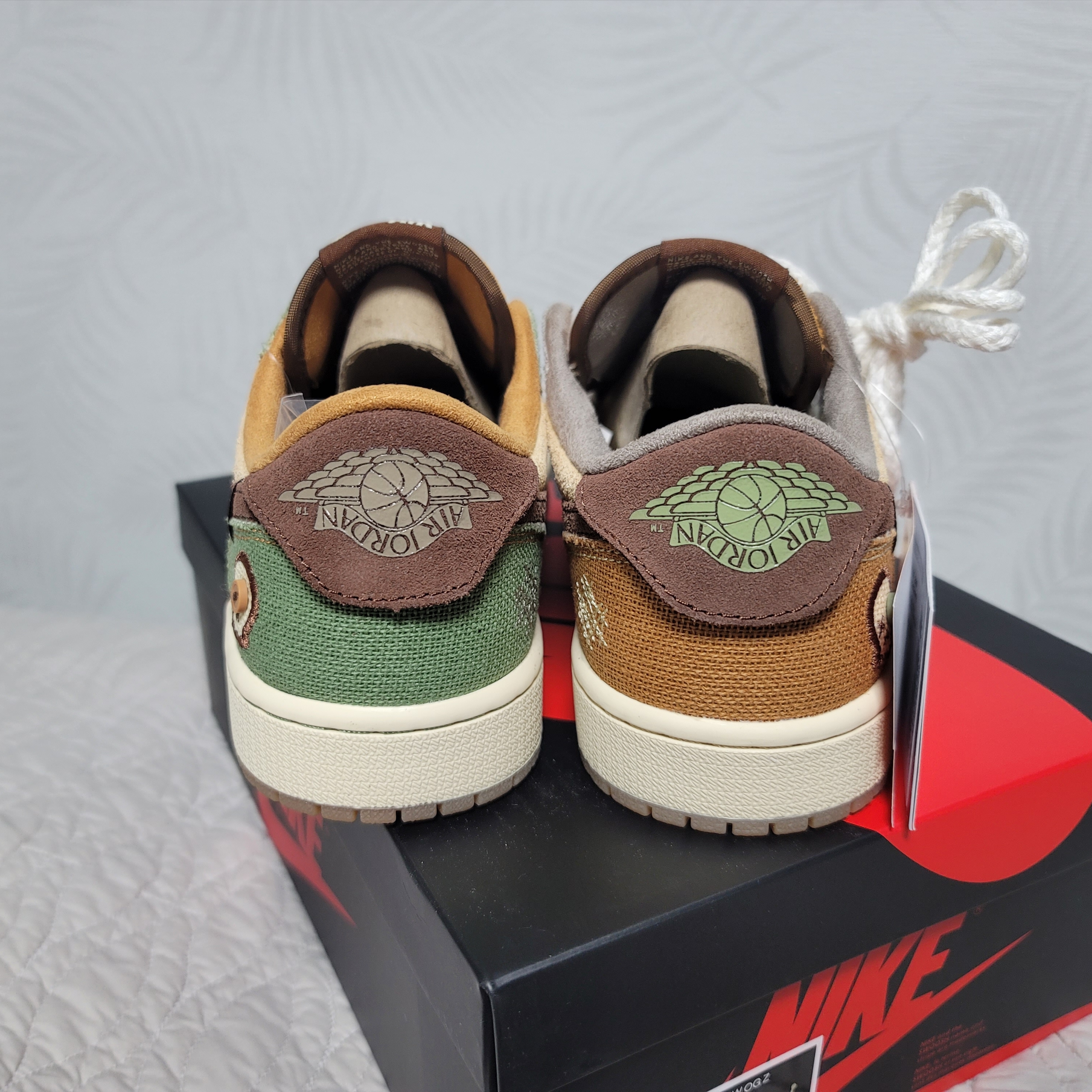 Jordan 1 x Zion Williamson Retro Low OG Flax and Oil Green 착용 스타일 - 5