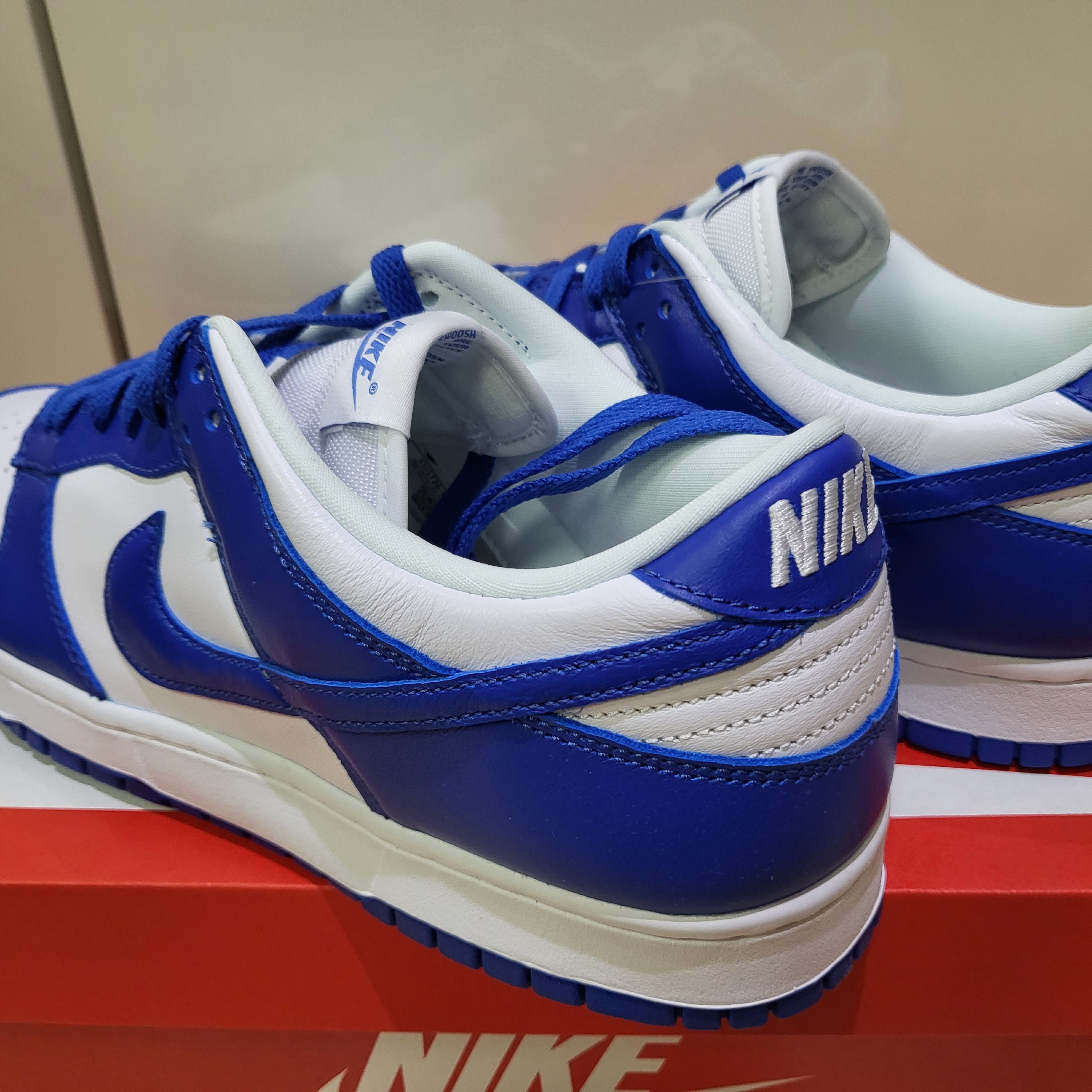 Nike Dunk Low SP Kentucky 2022, Nike Dunk Low SP Kentucky 2020 착용 스타일 - 3