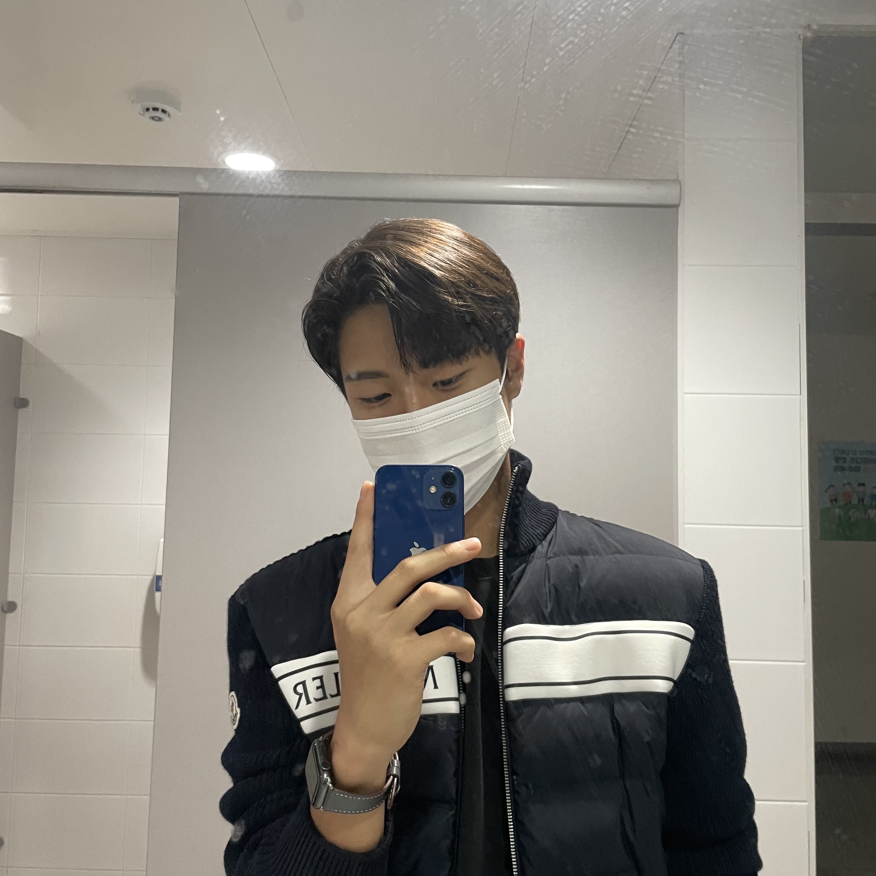 Moncler Zip-Up Pedded Cardigan Navy Blue - 22FW 착용 스타일 - 2