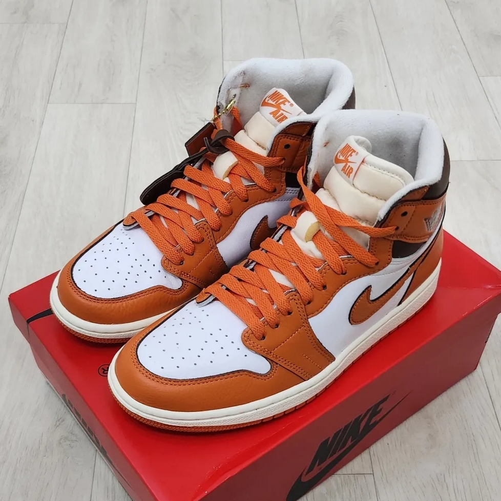 (W) Jordan 1 Retro High OG Starfish 착용 스타일 - 2