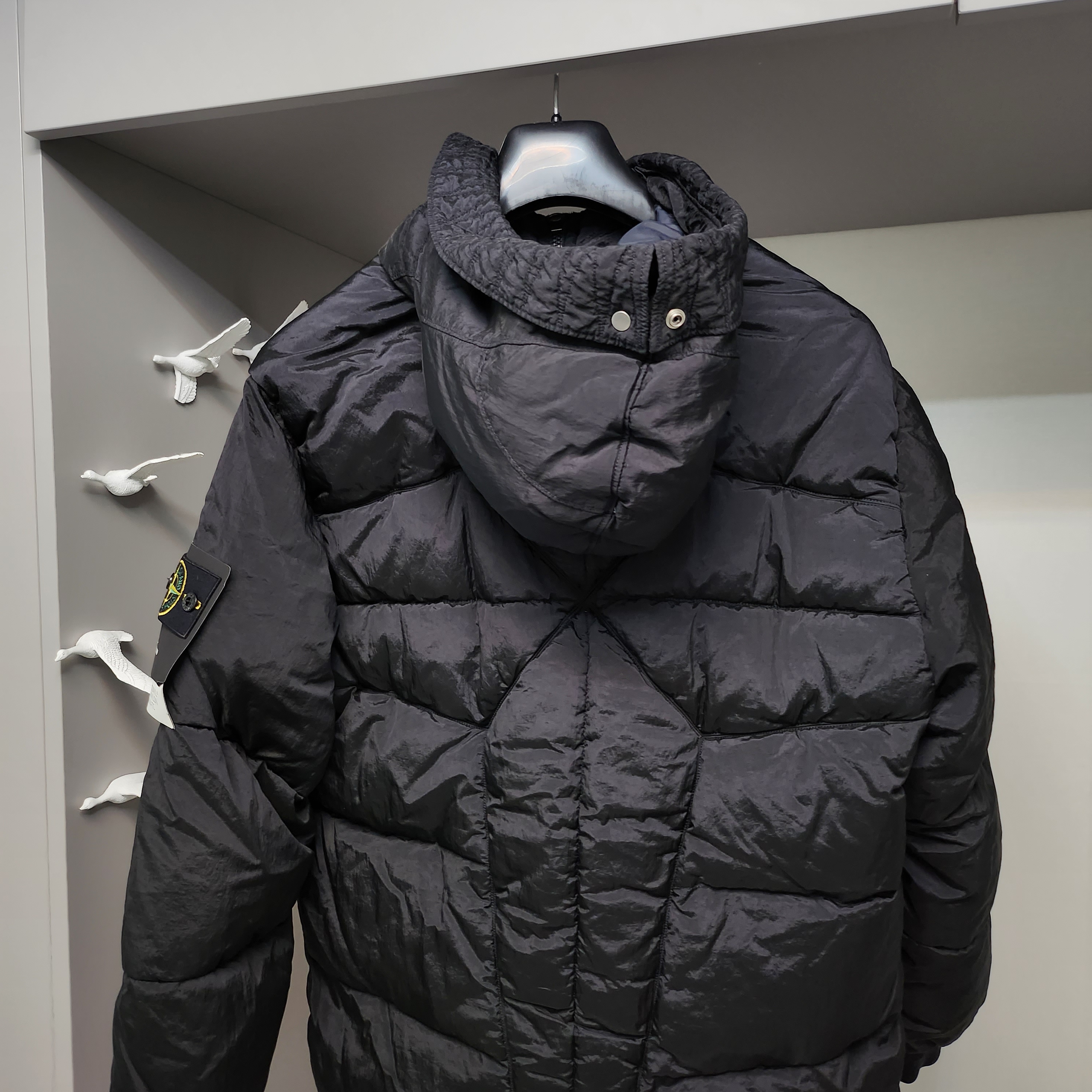 Stone Island 43619 Nylon Metal Econyl Regenerated Nylon Down Jacket Black - 22FW 착용 스타일 - 3