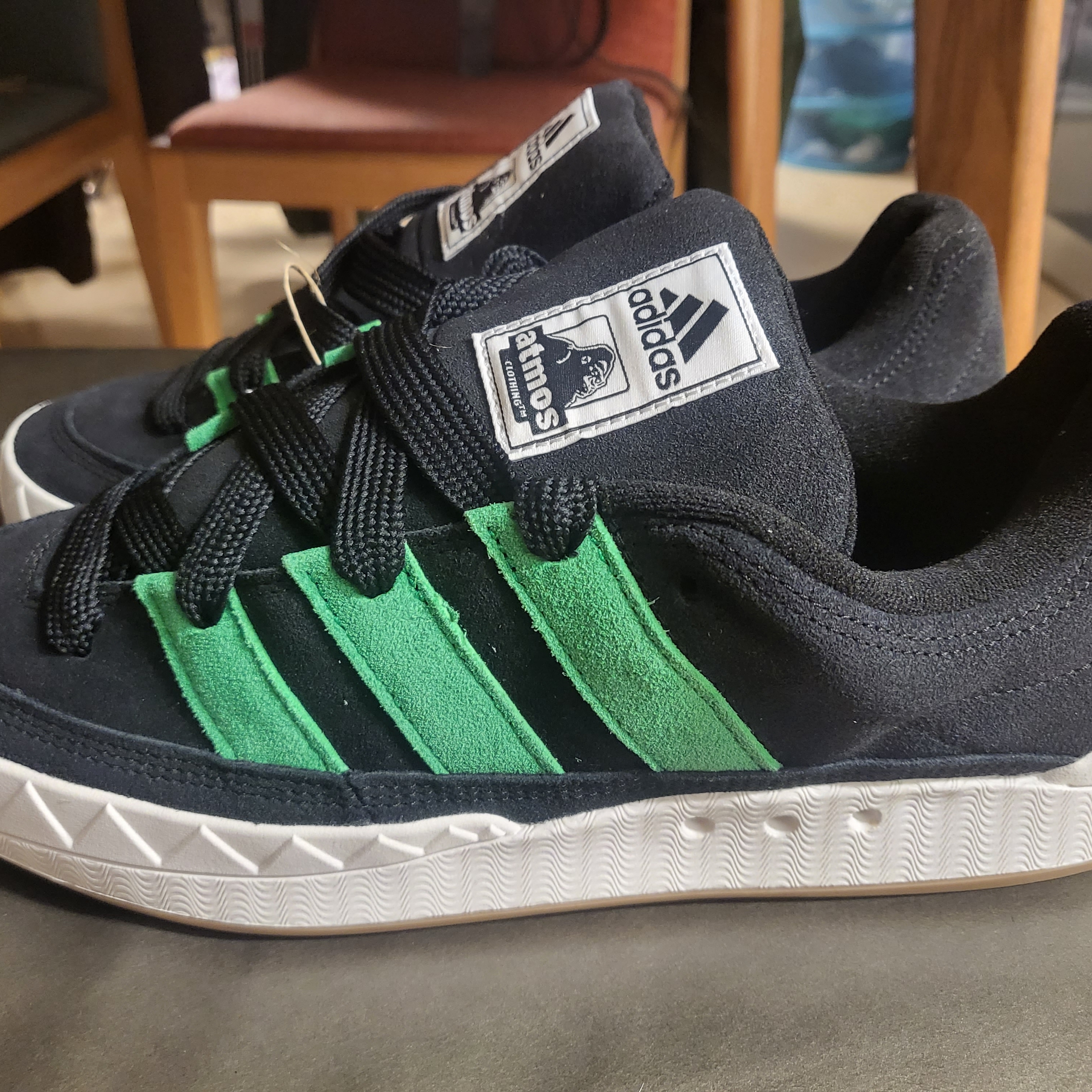 Adidas x Atmos x XLarge Adimatic Core Black Green 착용 스타일 - 3