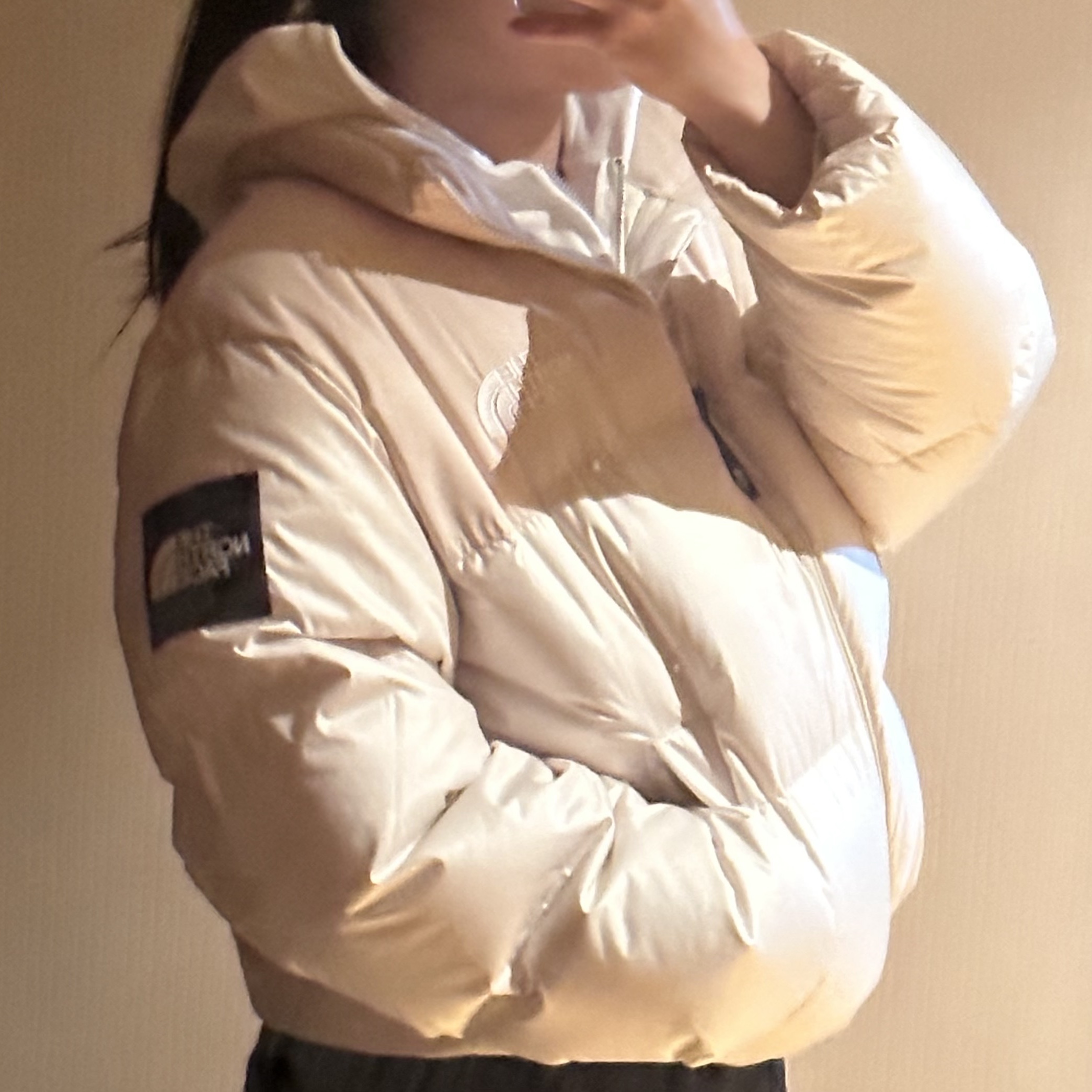 (W) The North Face White Label Novelty Nuptse Down Jacket Cream 착용 스타일