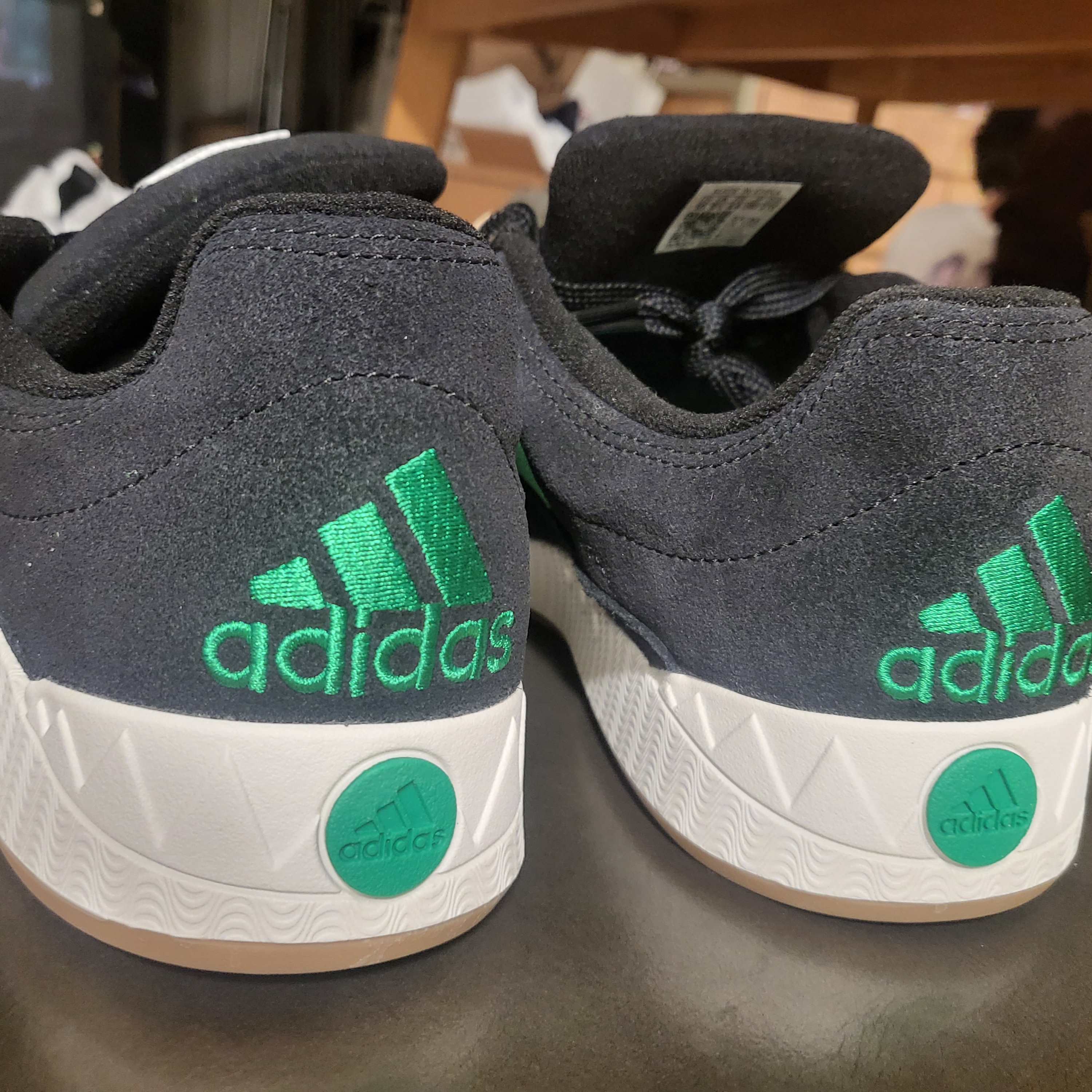 Adidas x Atmos x XLarge Adimatic Core Black Green 착용 스타일 - 4
