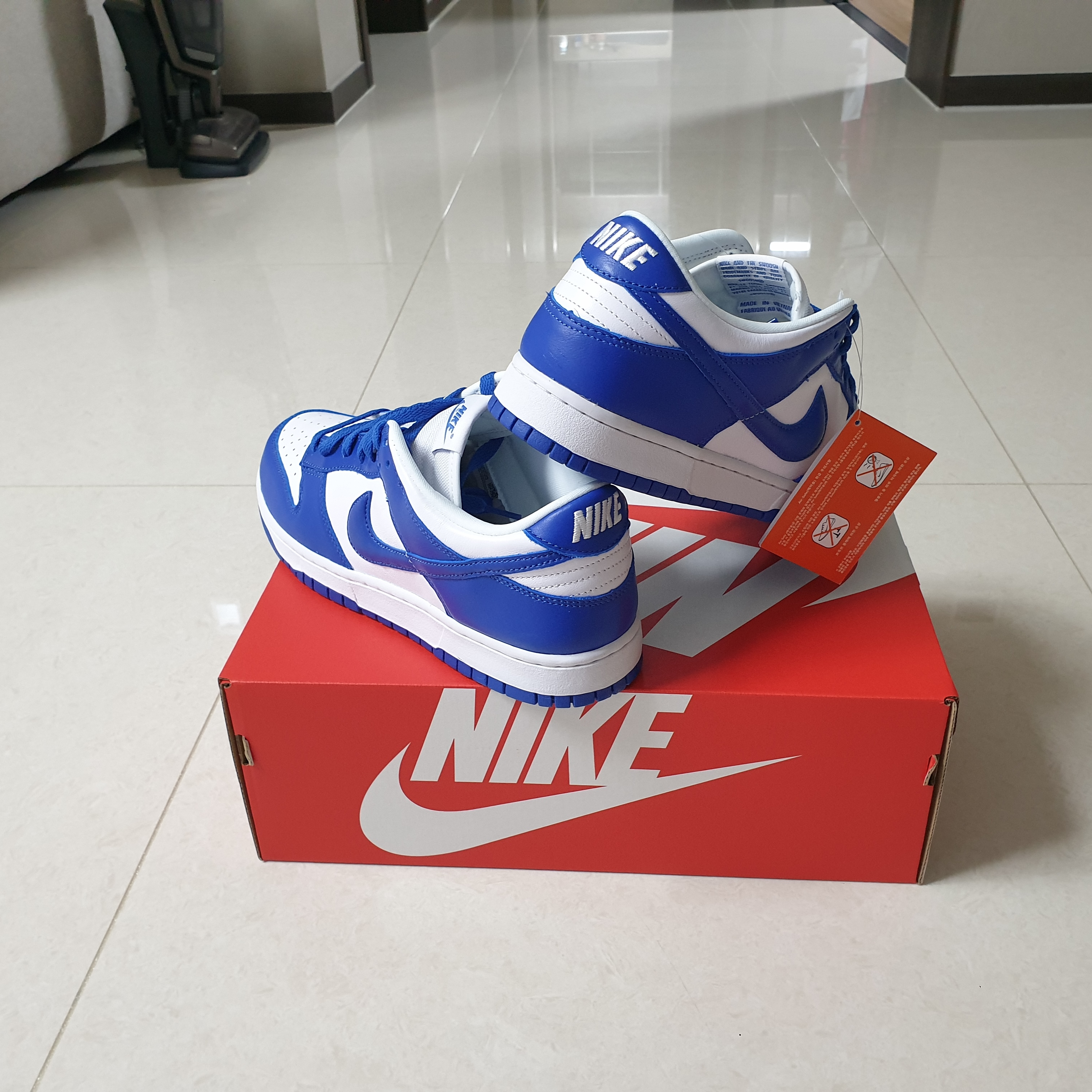 Nike Dunk Low SP Kentucky 2022 착용 스타일 - 2