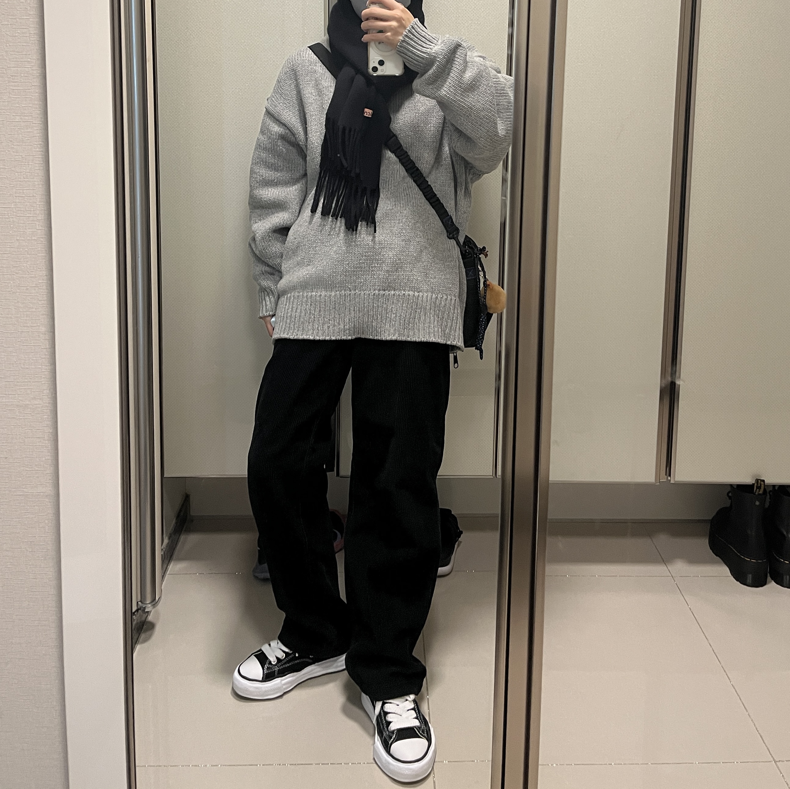 Maison Mihara Yasuhiro Peterson OG Sole Canvas Low Sneakers Black, Acne Studios Skinny Wool Muffler Black 착용 스타일