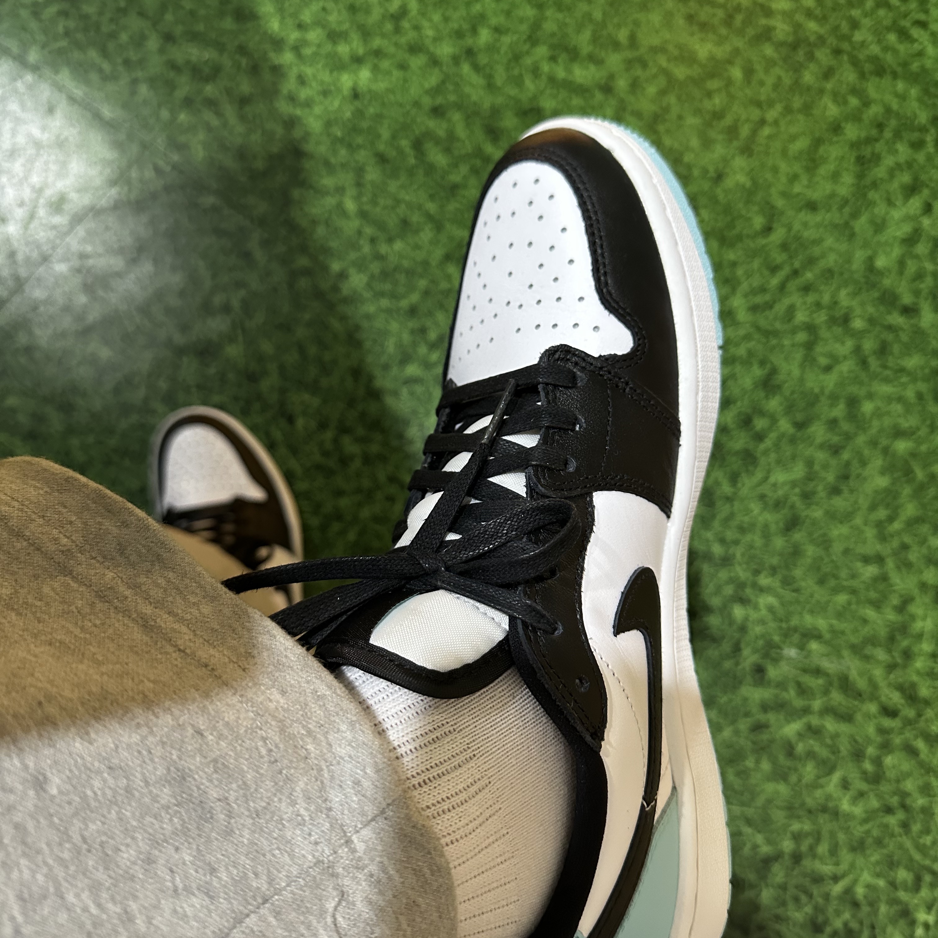 Jordan 1 Low Golf Copa 착용 스타일 - 1