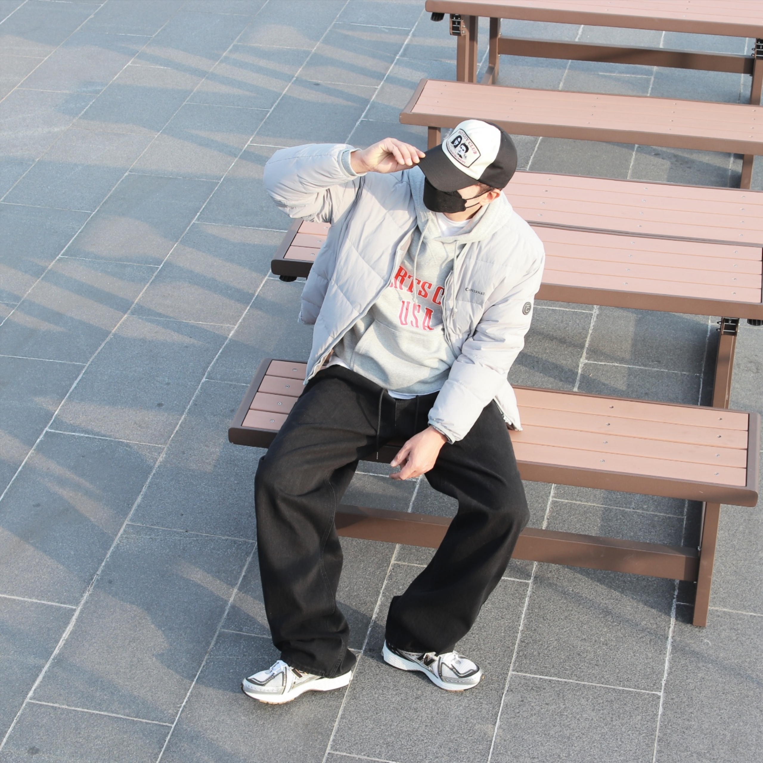 New Balance 1906R White Gold 착용 스타일 - 2