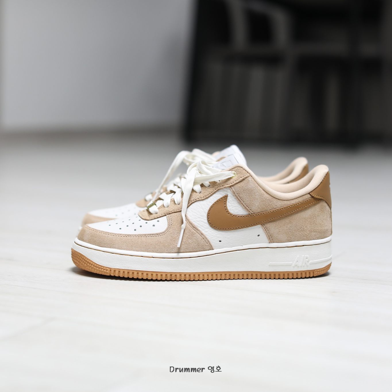 (W) Nike Air Force 1 LXX Flax 착용 스타일