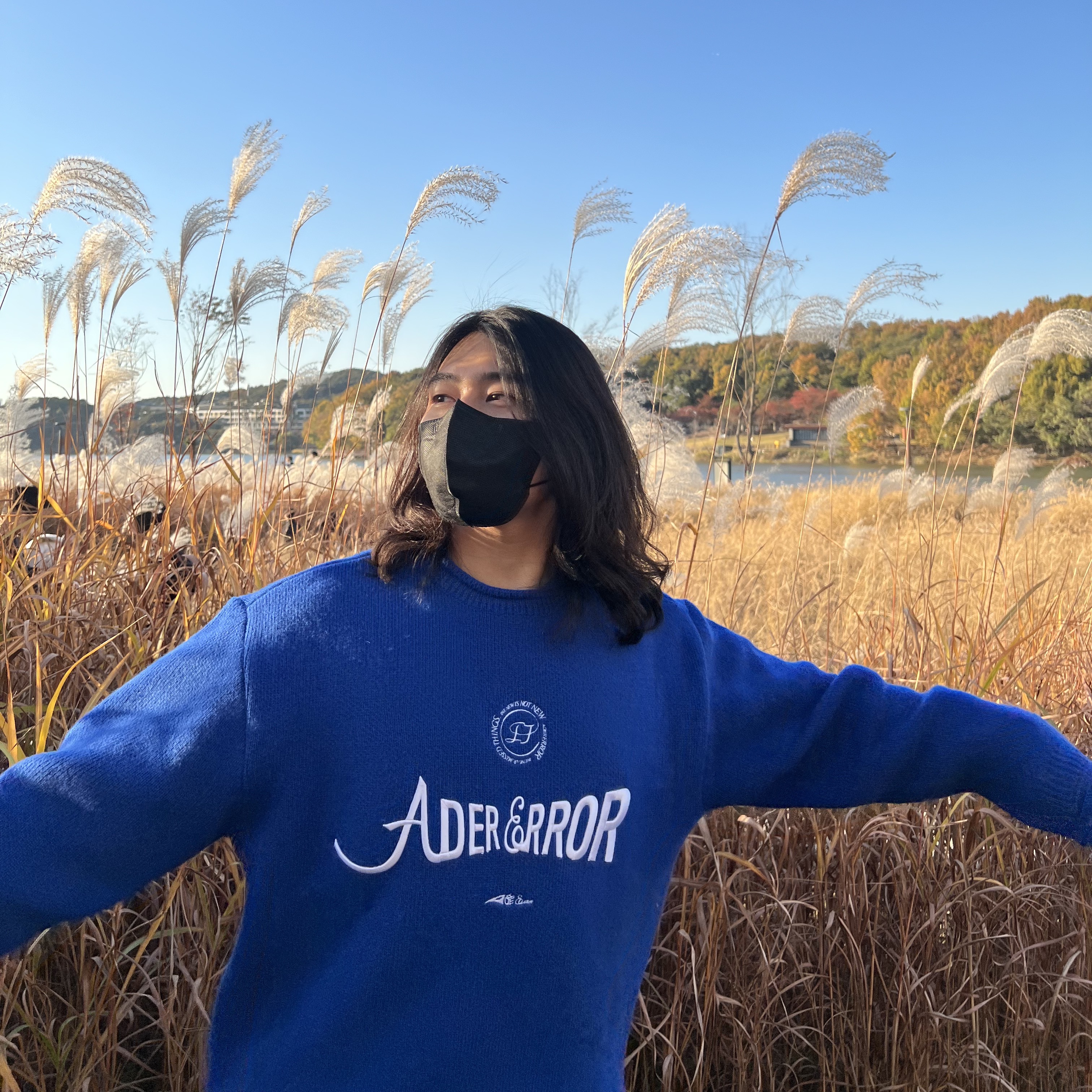 Ader Error Verif Logo Sweatshirt Navy, Ader Error Mod Jeans Noir 착용 스타일 - 3