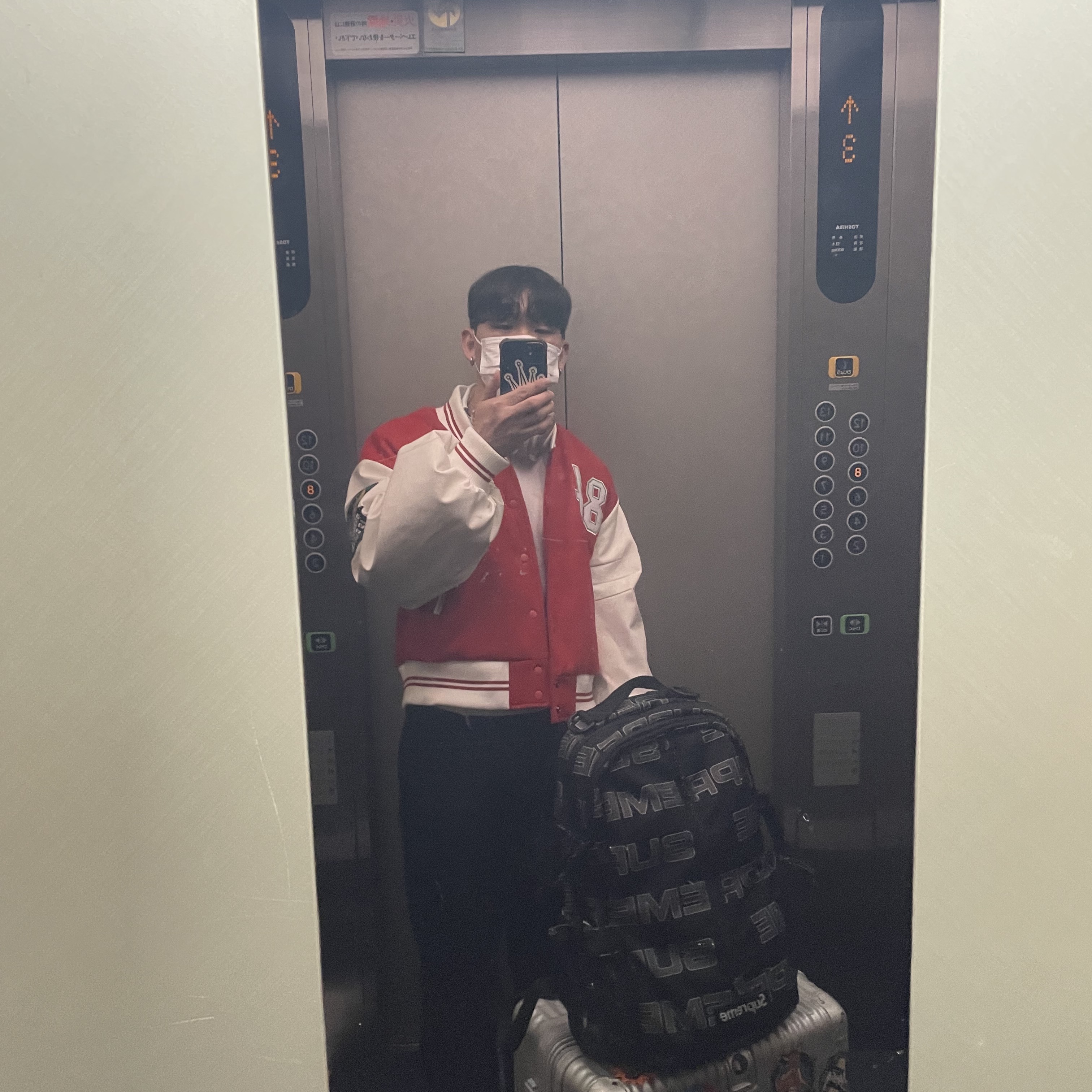 Supreme Backpack Black - 21FW 착용 스타일