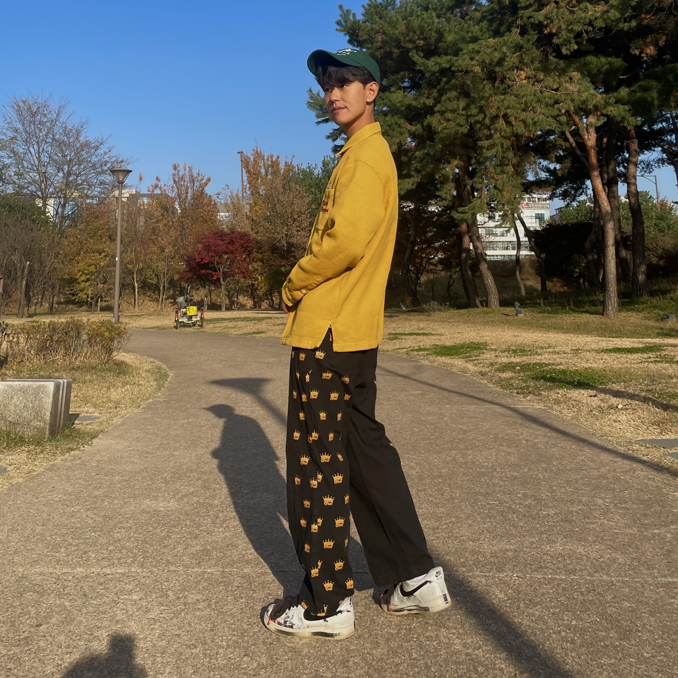 Nike x Peaceminusone Air Force 1 Low Para-Noise 2.0 착용 스타일 - 2