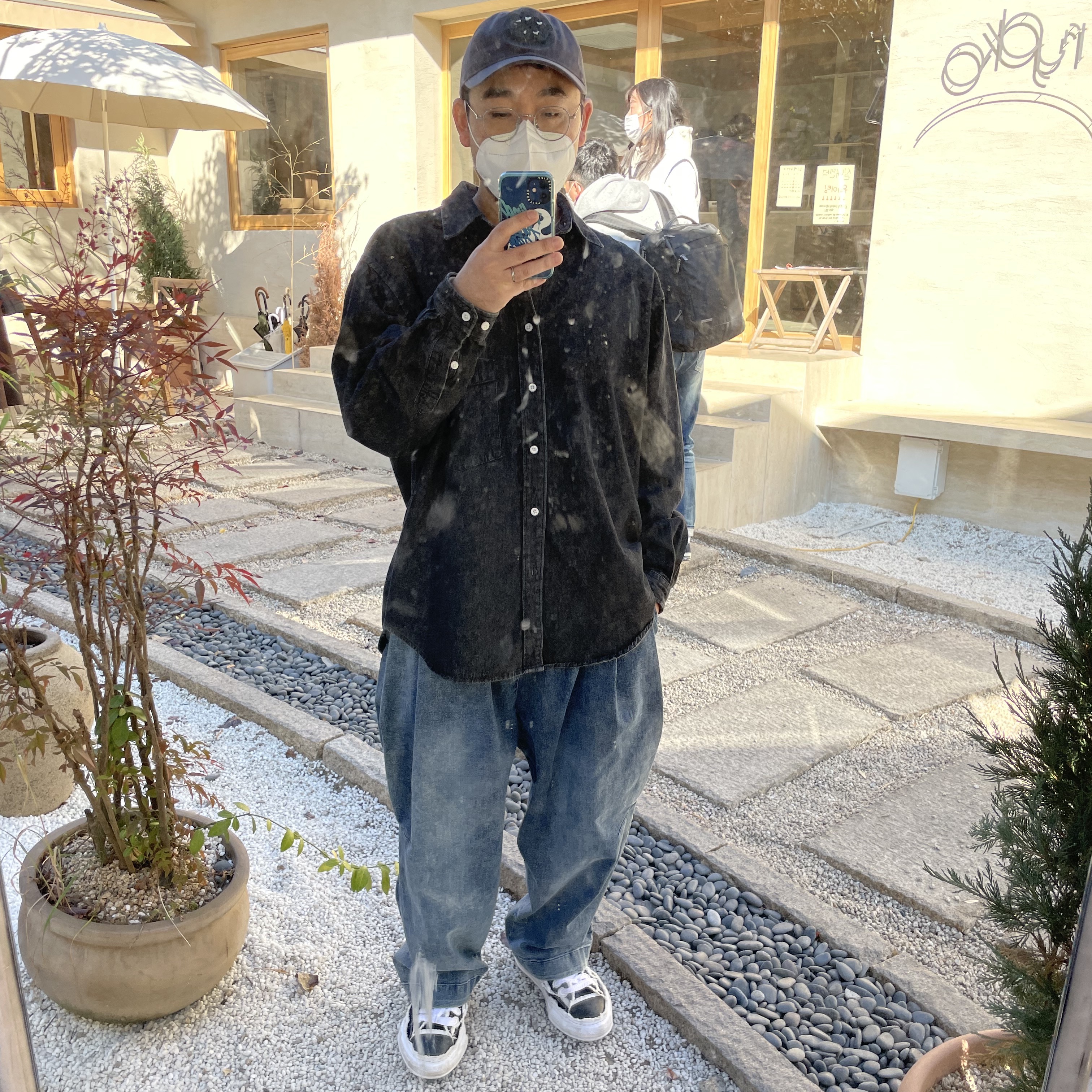 Maison Mihara Yasuhiro Peterson OG Sole OH Canvas Low-top Sneakers Black, Thisisneverthat x Grateful Dead Lightning Cap Off Black 착용 스타일