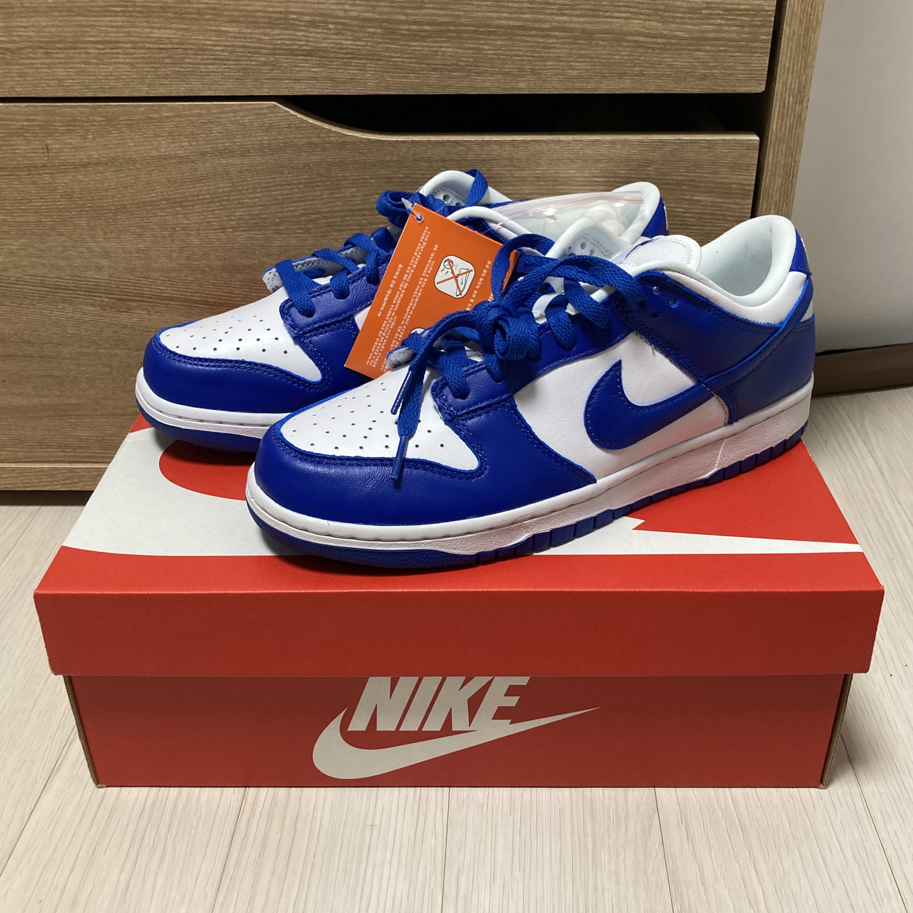 Nike Dunk Low SP Kentucky 2022 착용 스타일