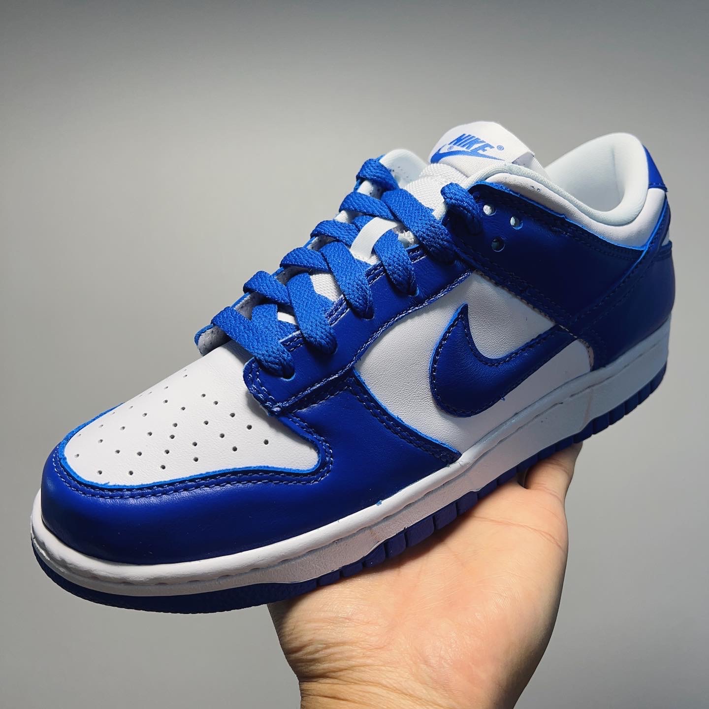 Nike Dunk Low SP Kentucky 2022, Nike Dunk Low SP Kentucky 2020 착용 스타일 - 4