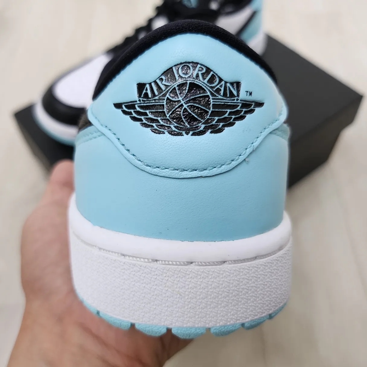 Jordan 1 Low Golf Copa 착용 스타일 - 3