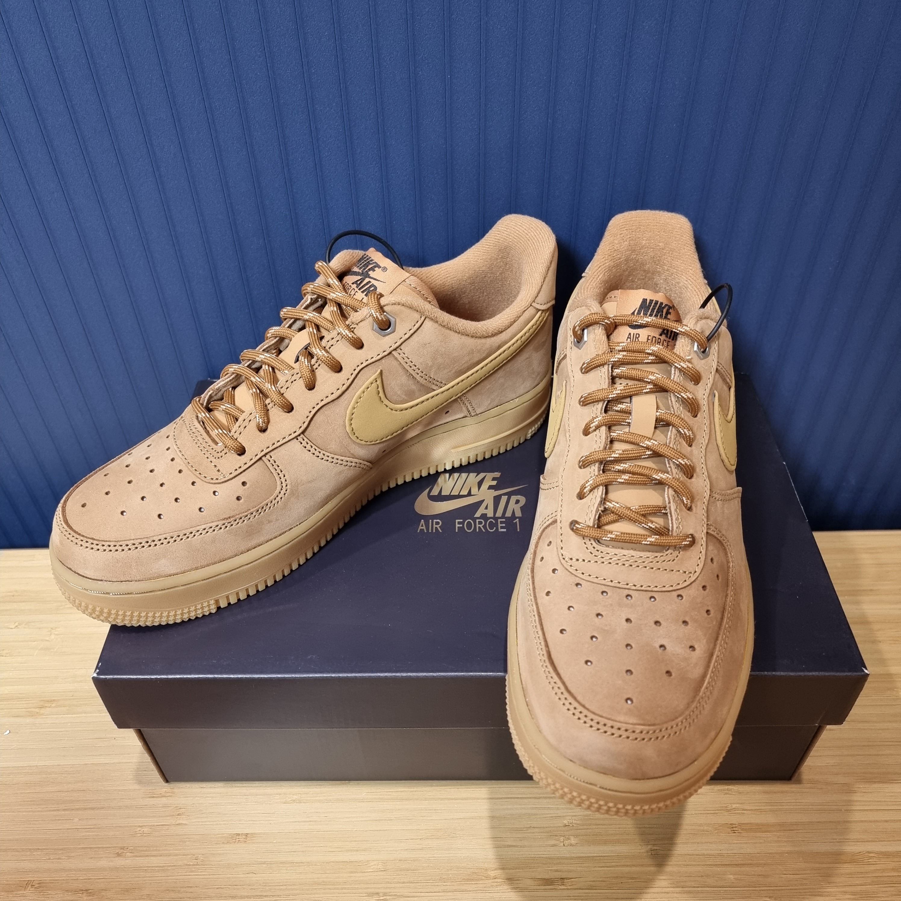 Nike Air Force 1 '07 WB Flax 착용 스타일