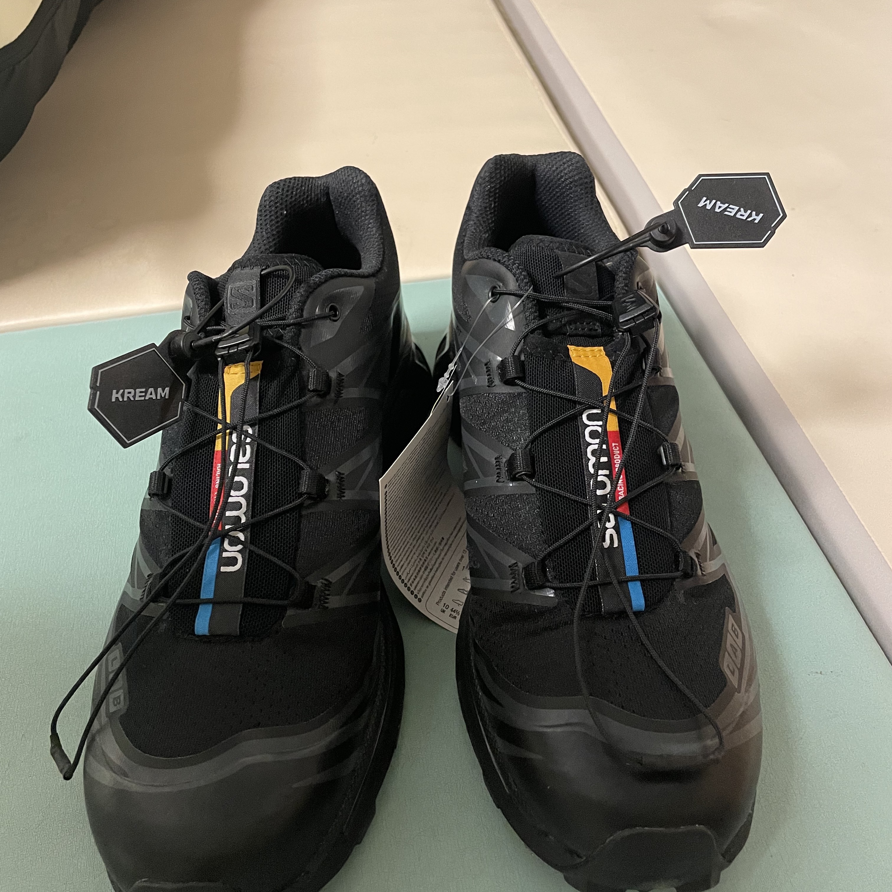 Salomon XT-6 ADV Black 착용 스타일 - 1