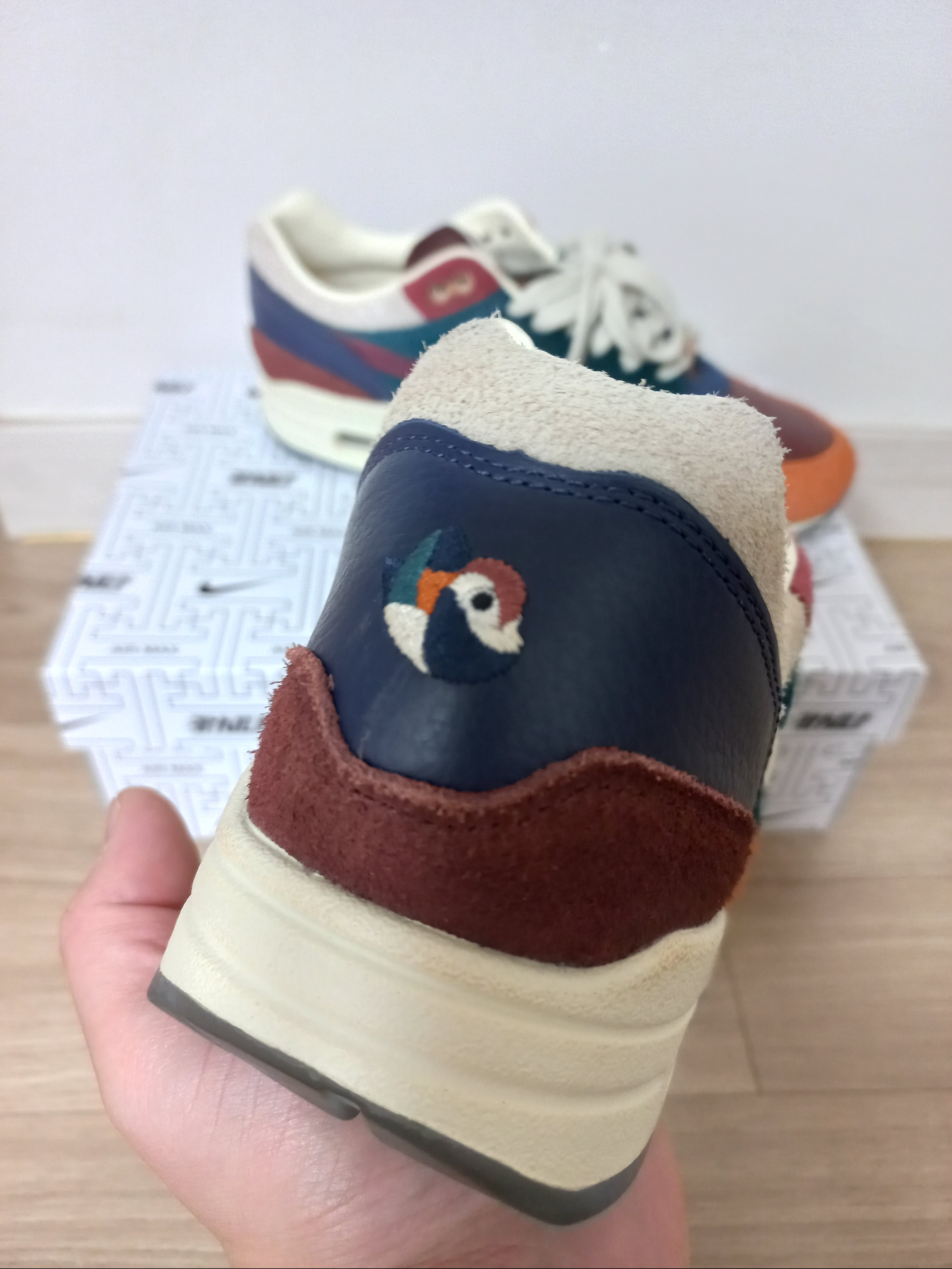 Nike x Kasina Air Max 1 SP Won-Ang Orange, Nike x Kasina Air Max 1 SP Won-Ang Orange (With Special Gift) 착용 스타일 - 2